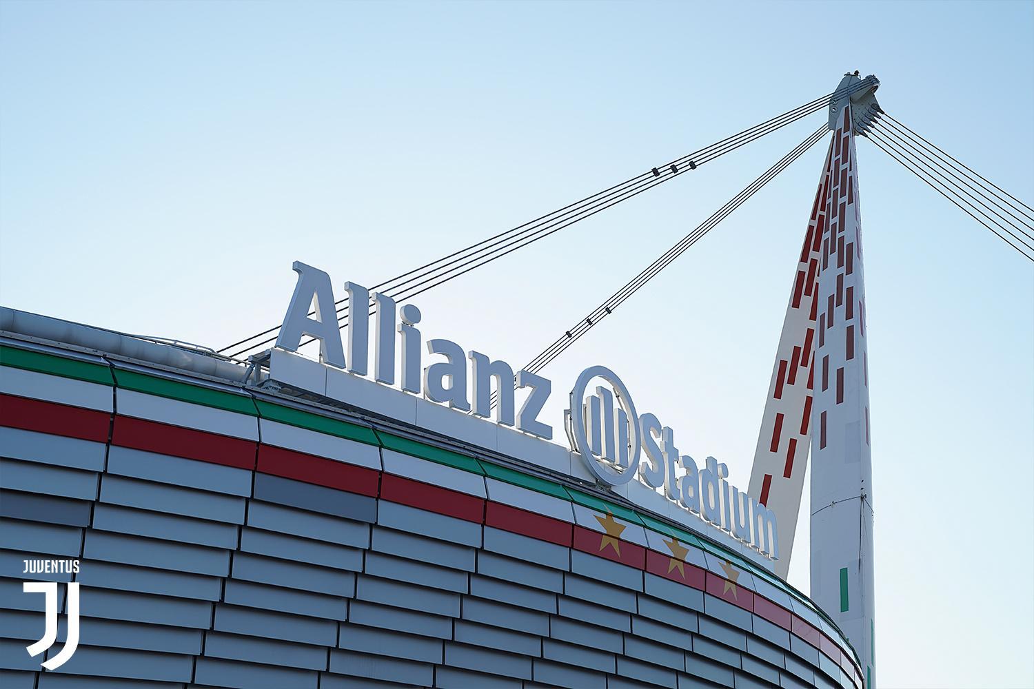 Tra Stadio e Storia - Fronte Allianz Stadium Juventus view 4