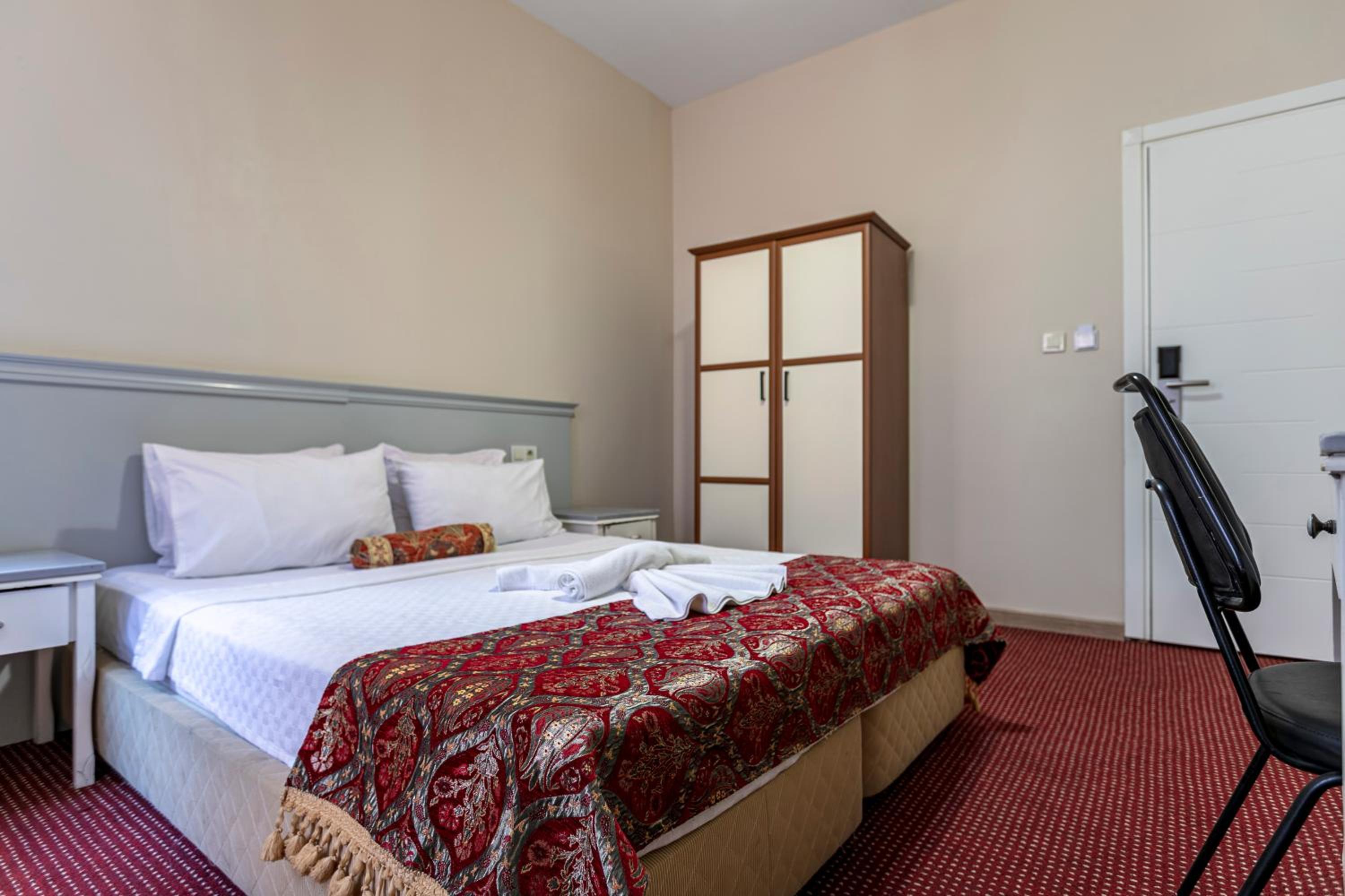 OttomanZade - Image 8