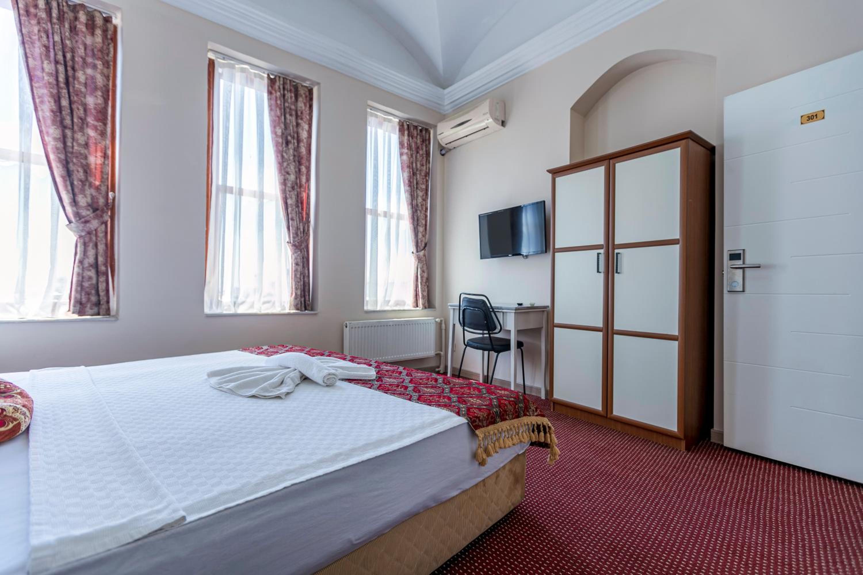 OttomanZade - Image 14