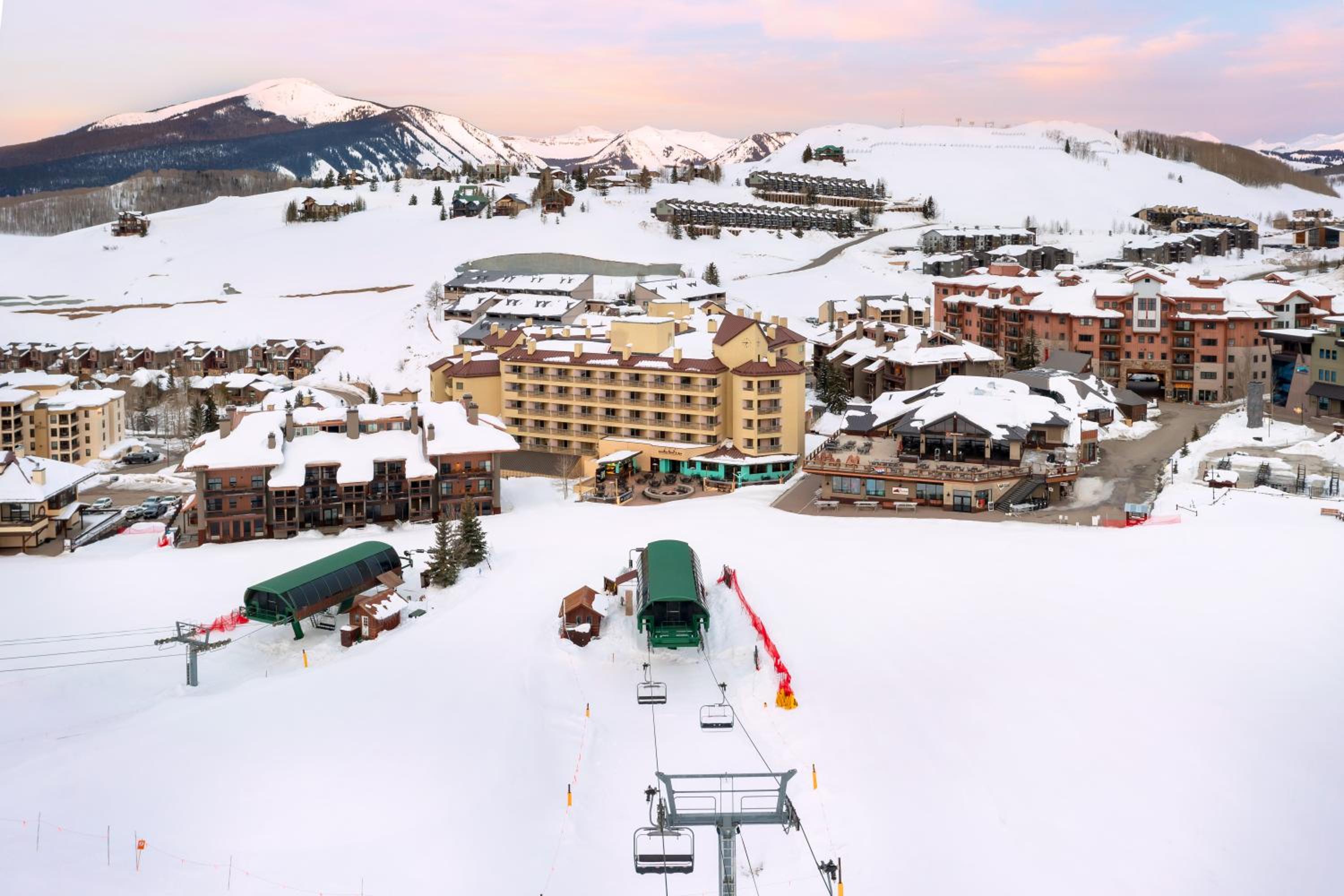 Elevation Hotel  Spa - Property Image 141