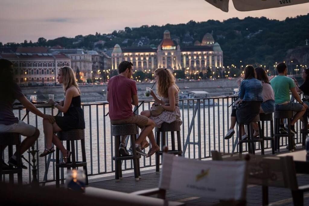 Luxurious STUDIO located in the heart of Budapest view 3