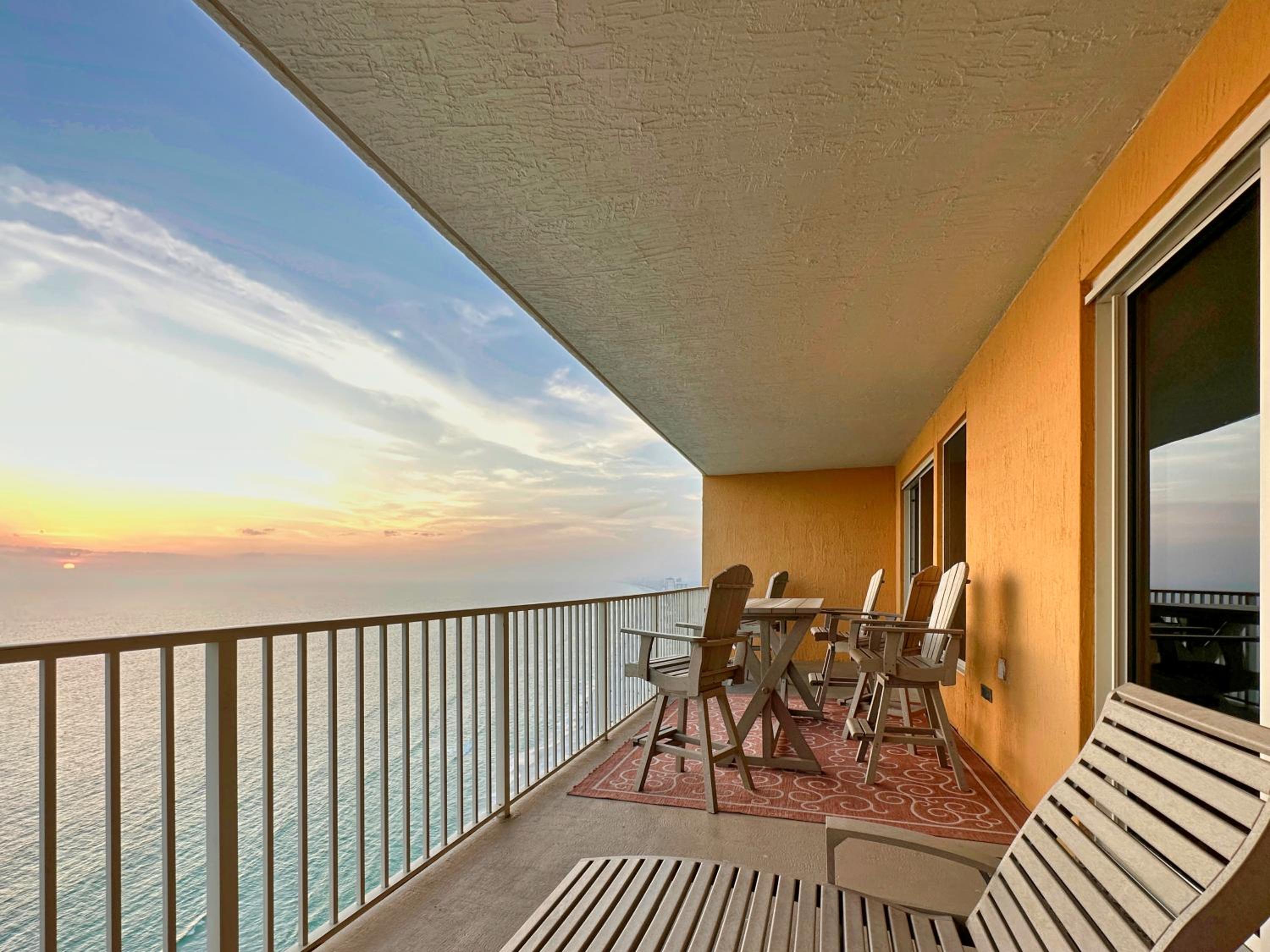 Treasure Island 2202 view 4