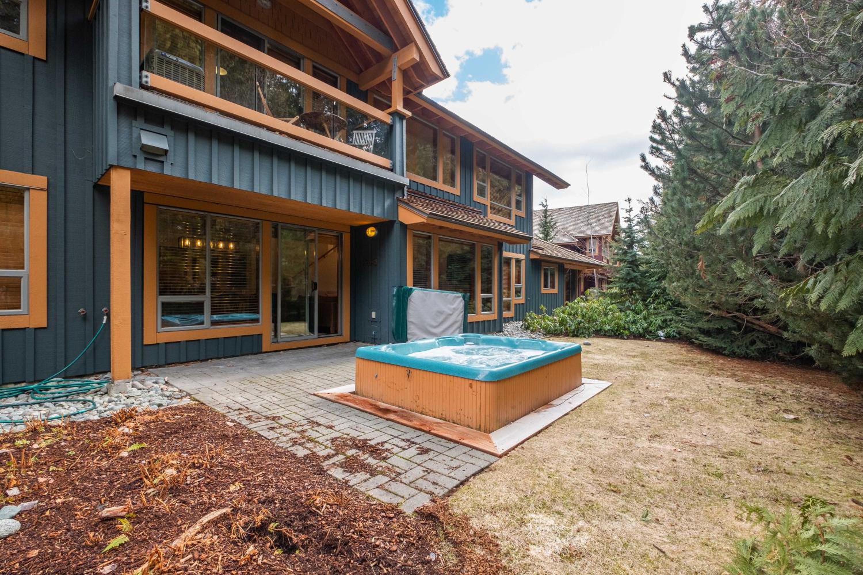 Montebello 4823 by Outpost Whistler