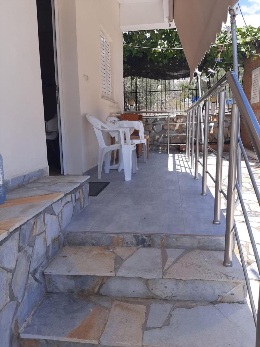 outdoor BBQ area