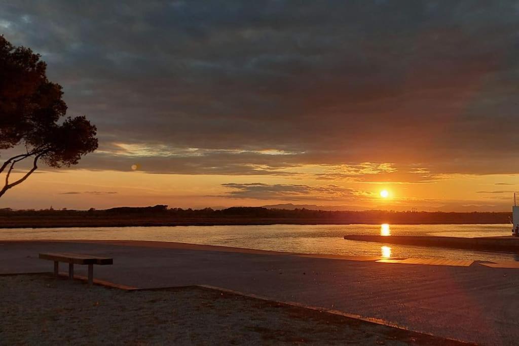 Sunsetmare Vacational Apartment