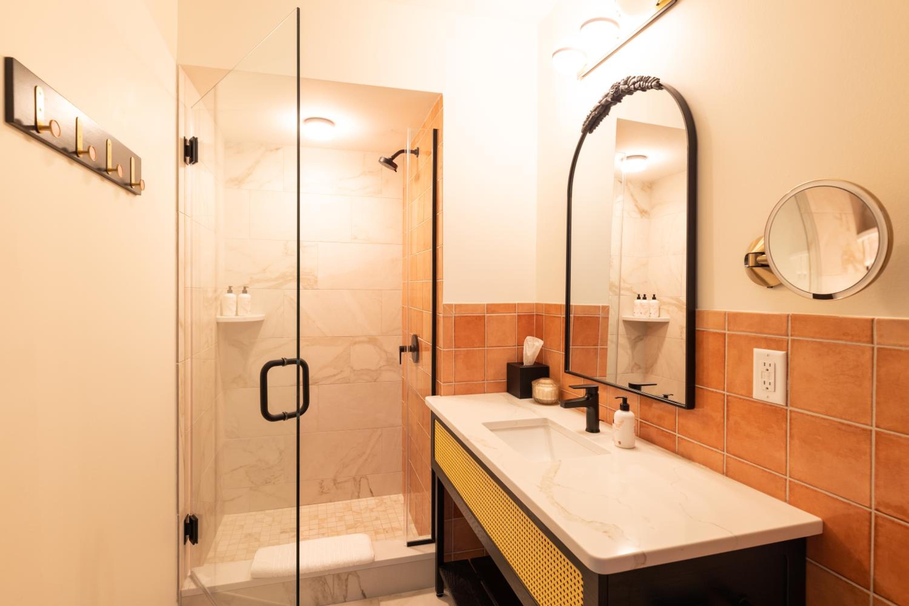 Portsmouth Vacations - Hotel Thaxter - Property Image 105