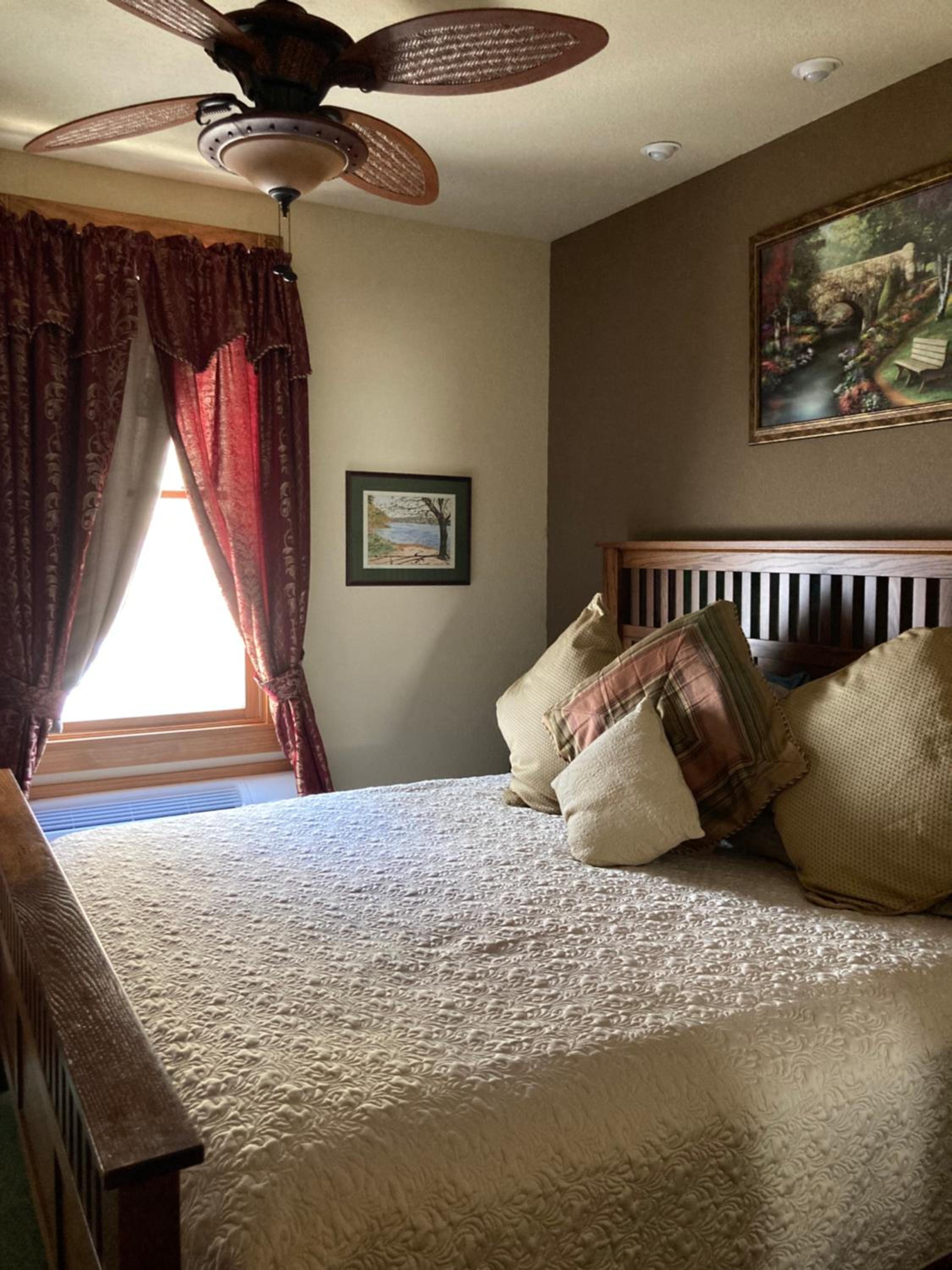 All Seasons Inn