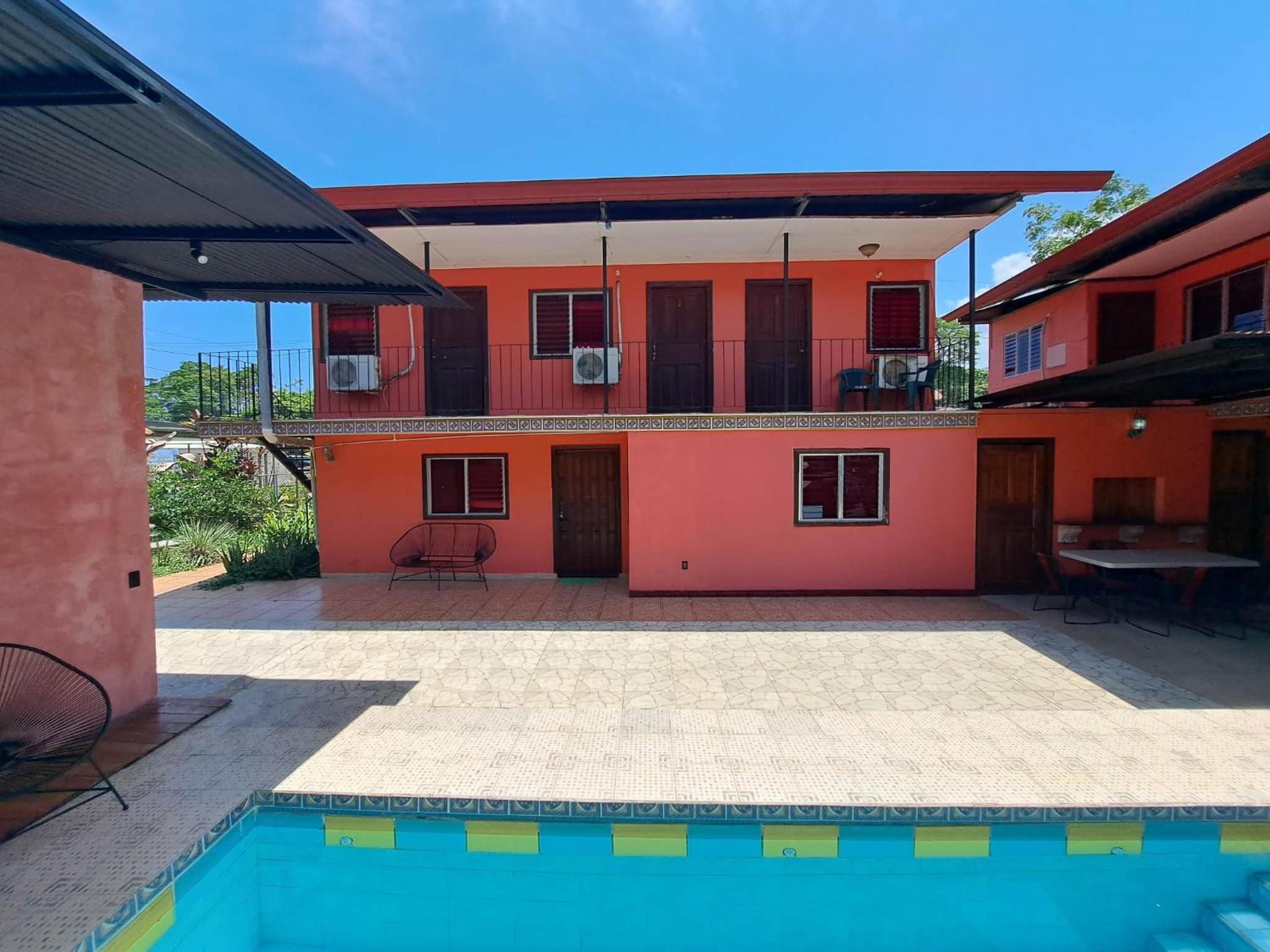 CASA FOTR LOCO