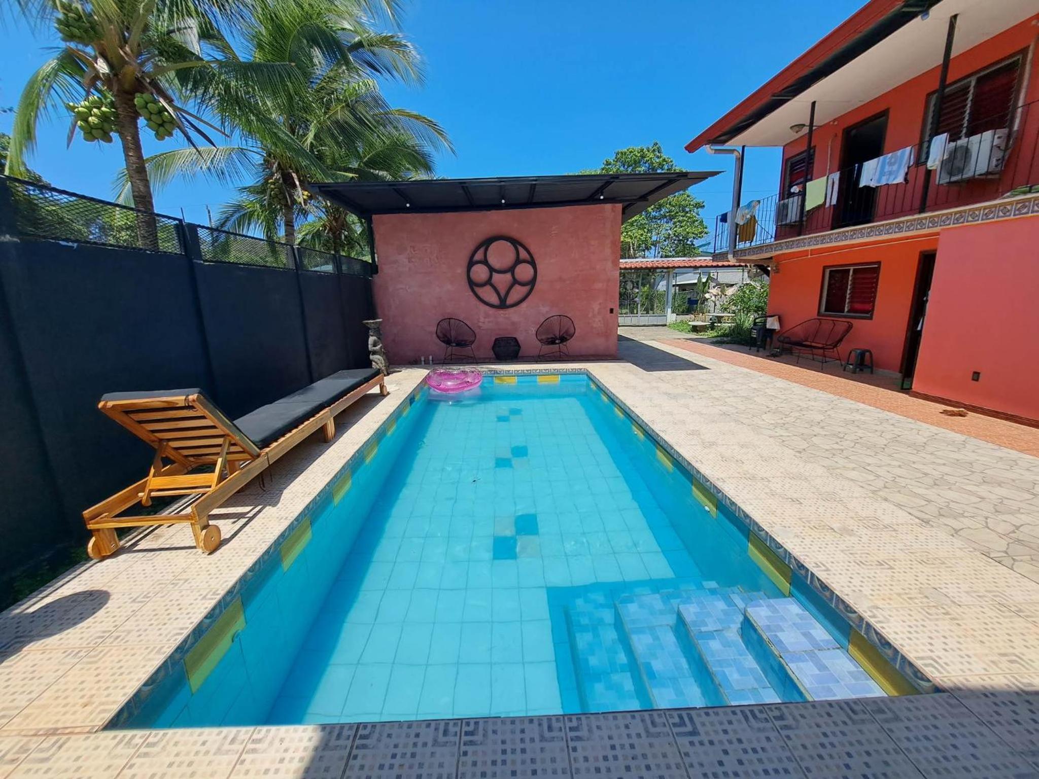 CASA FOTR LOCO
