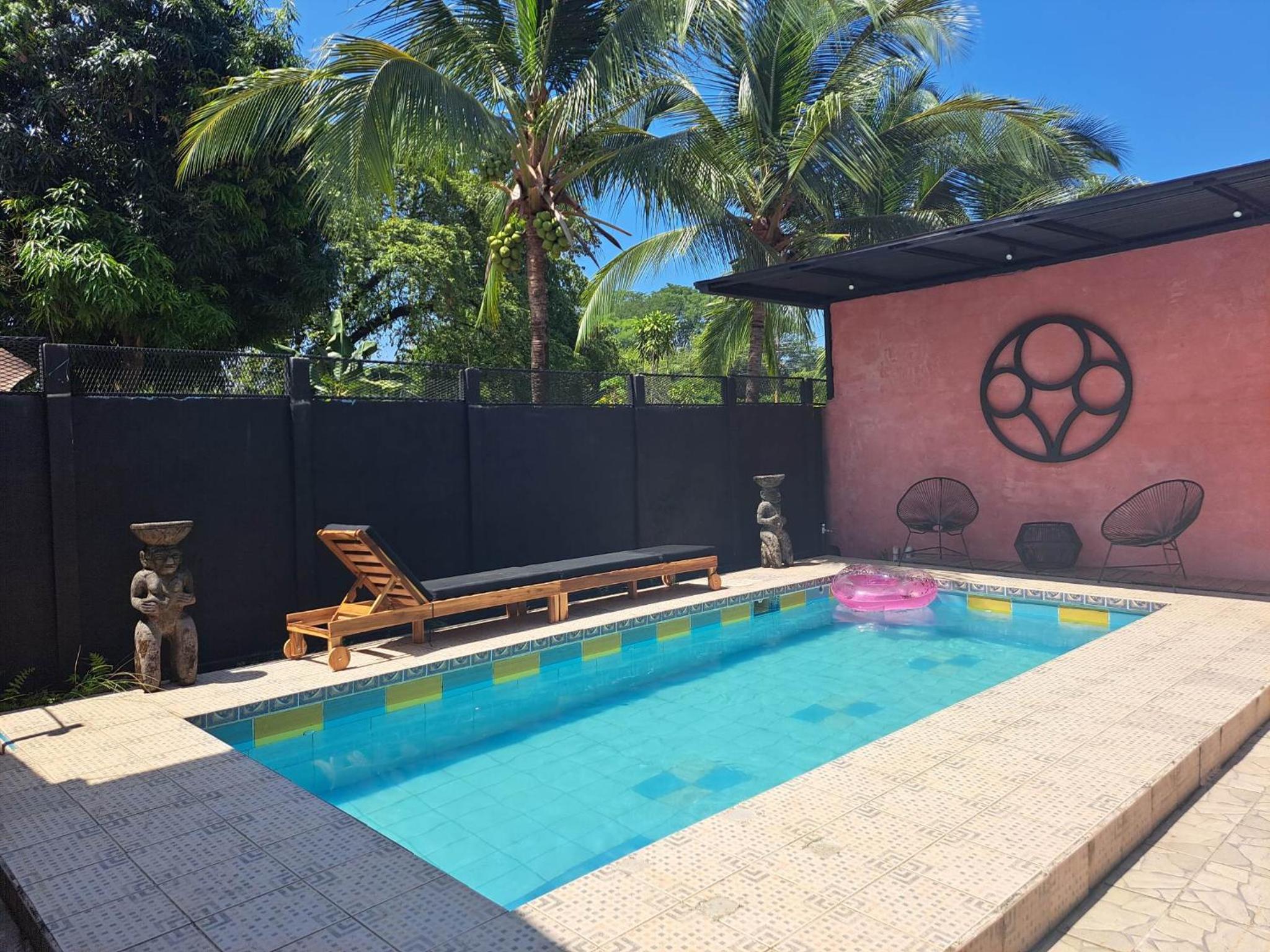 CASA FOTR LOCO