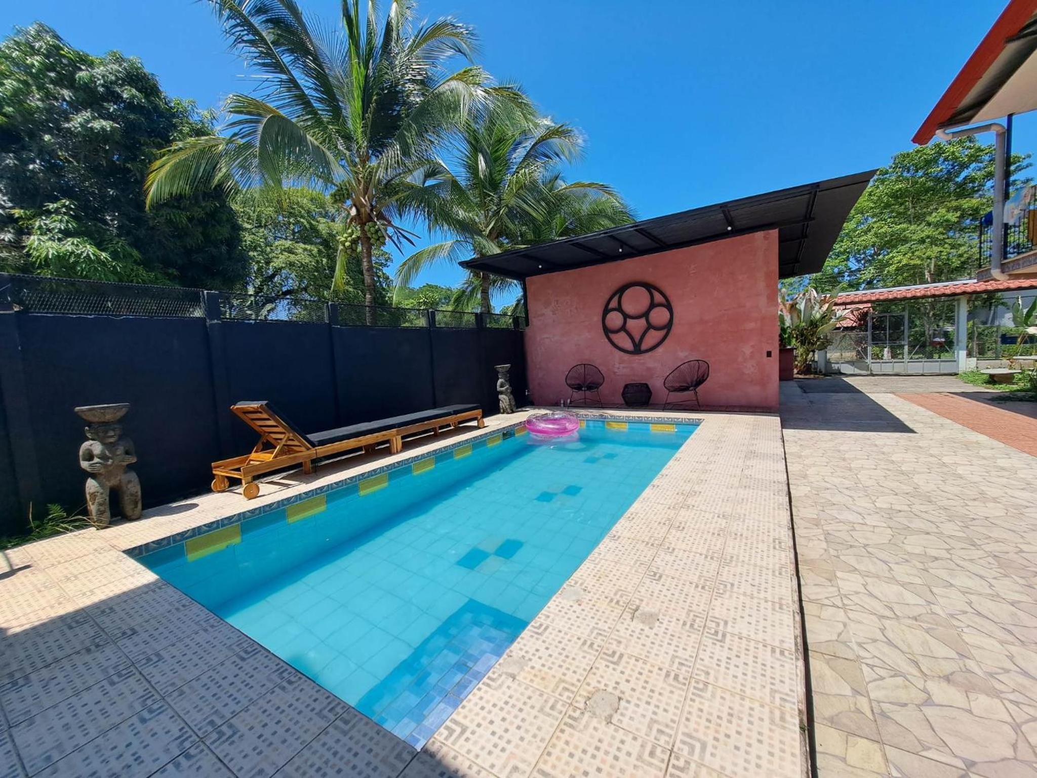 CASA FOTR LOCO
