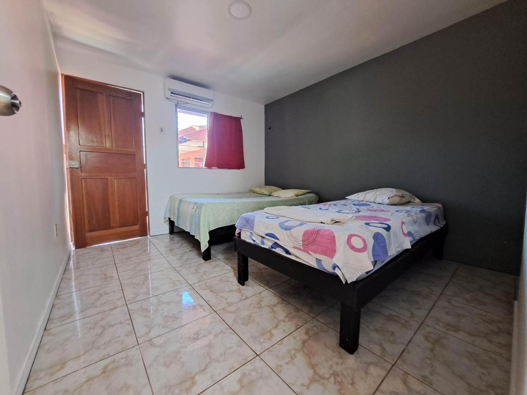 CASA FOTR LOCO