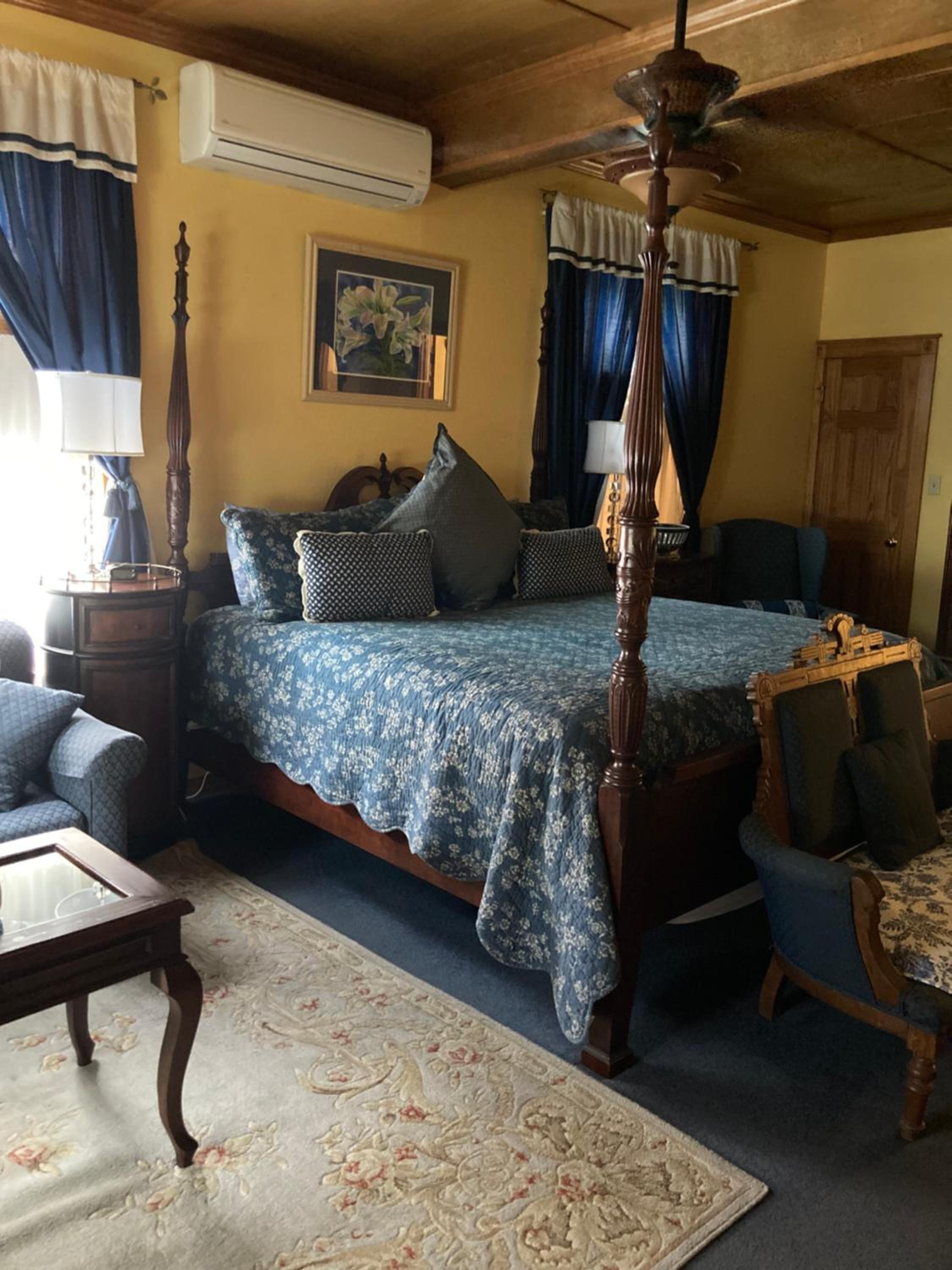 All Seasons Inn