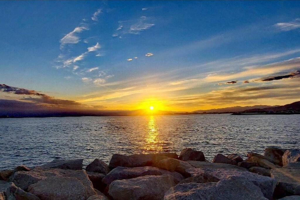 Sunsetmare Vacational Apartment