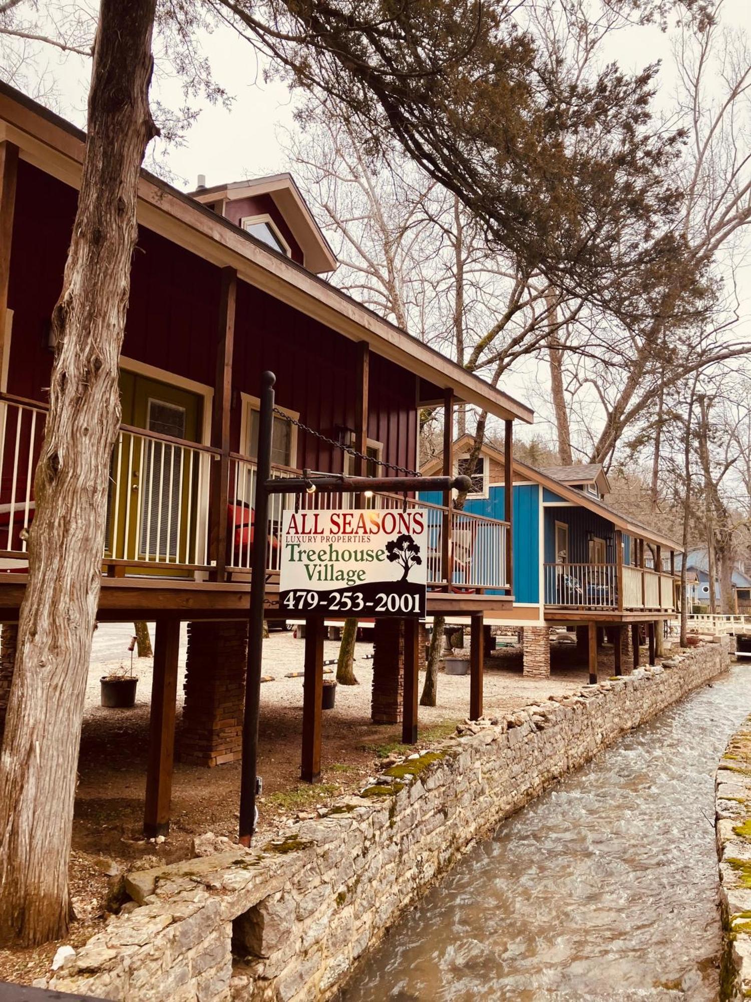 All Seasons Treehouse Village