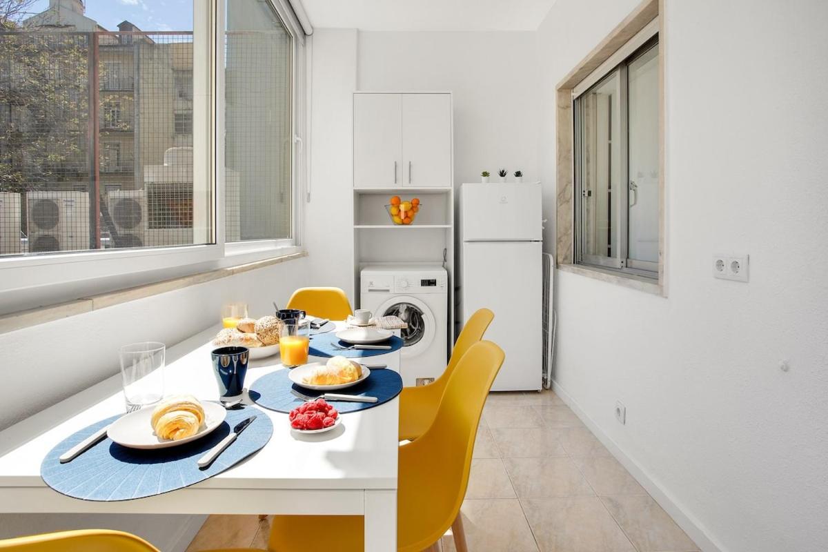 Sunny Suites Lisbon view 5