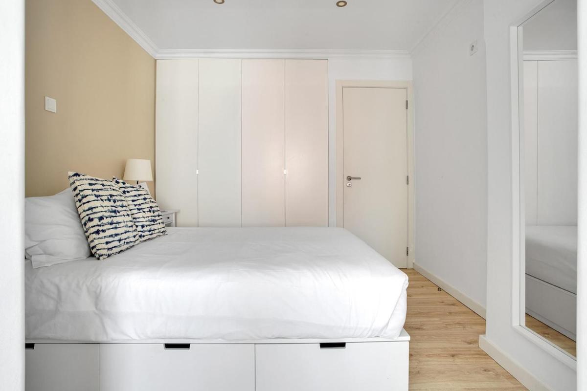 Apartment in Estrela - Amazing for Families by Lisbeyond view 5