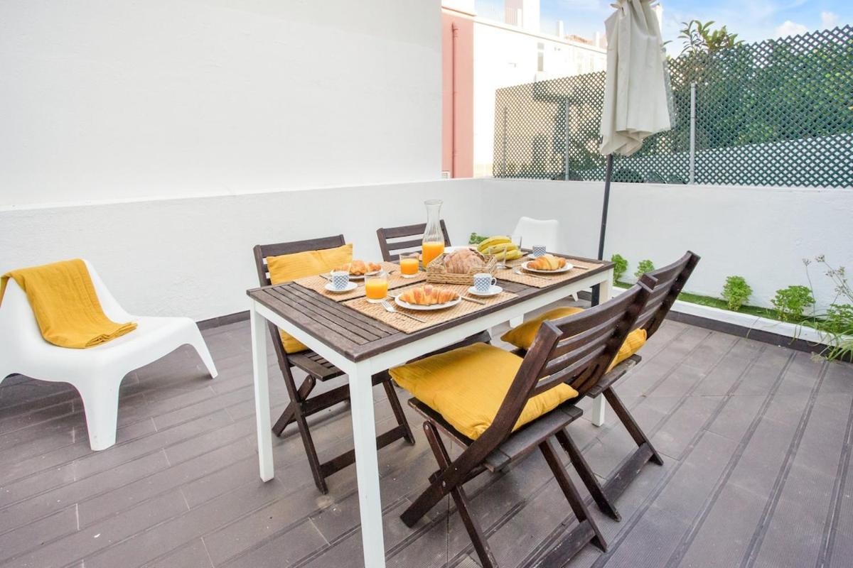 Apartment in Estrela - Amazing for Families by Lisbeyond view 4