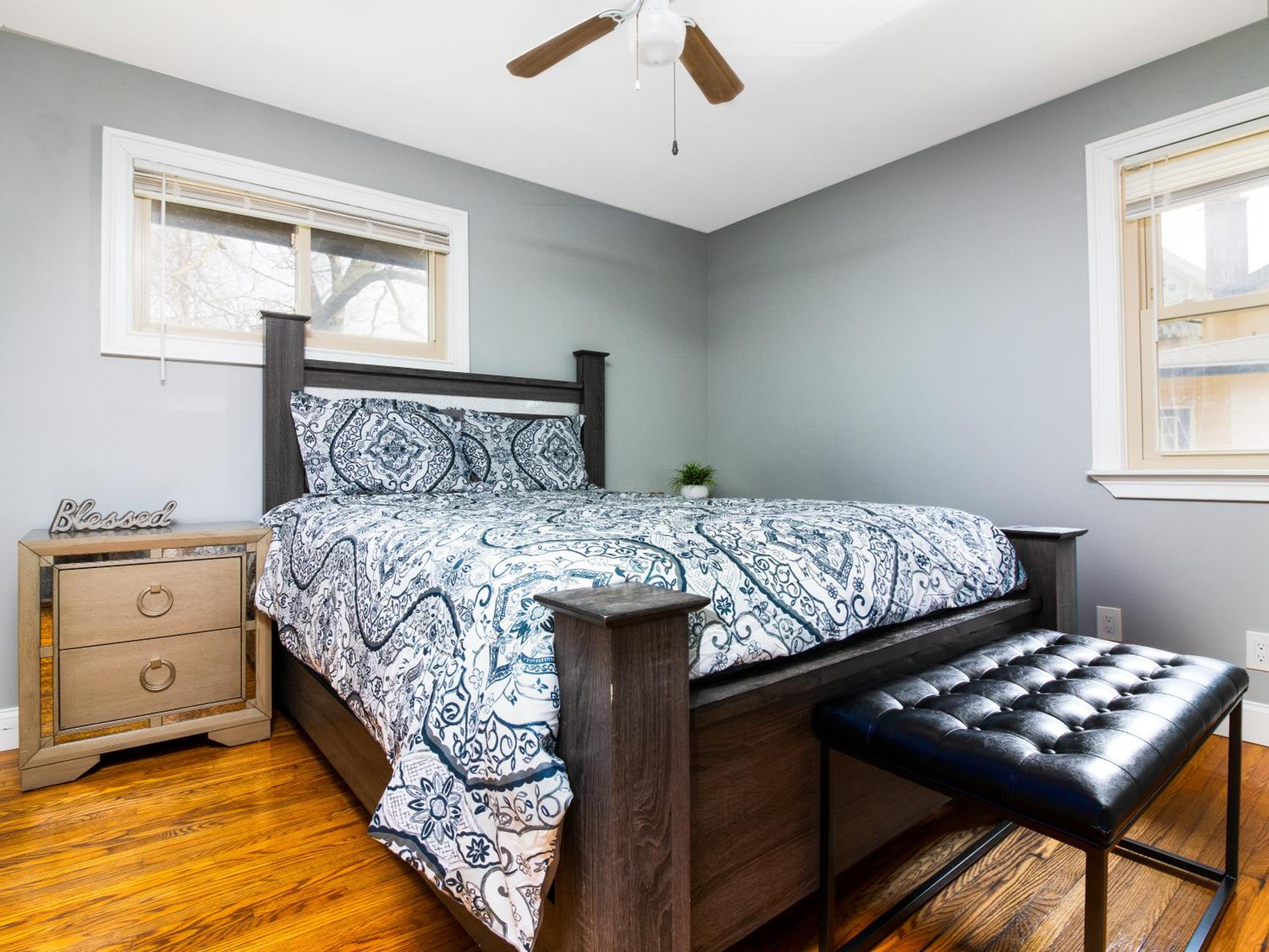 5BR House Close to Falls & Aquarium - Image 4