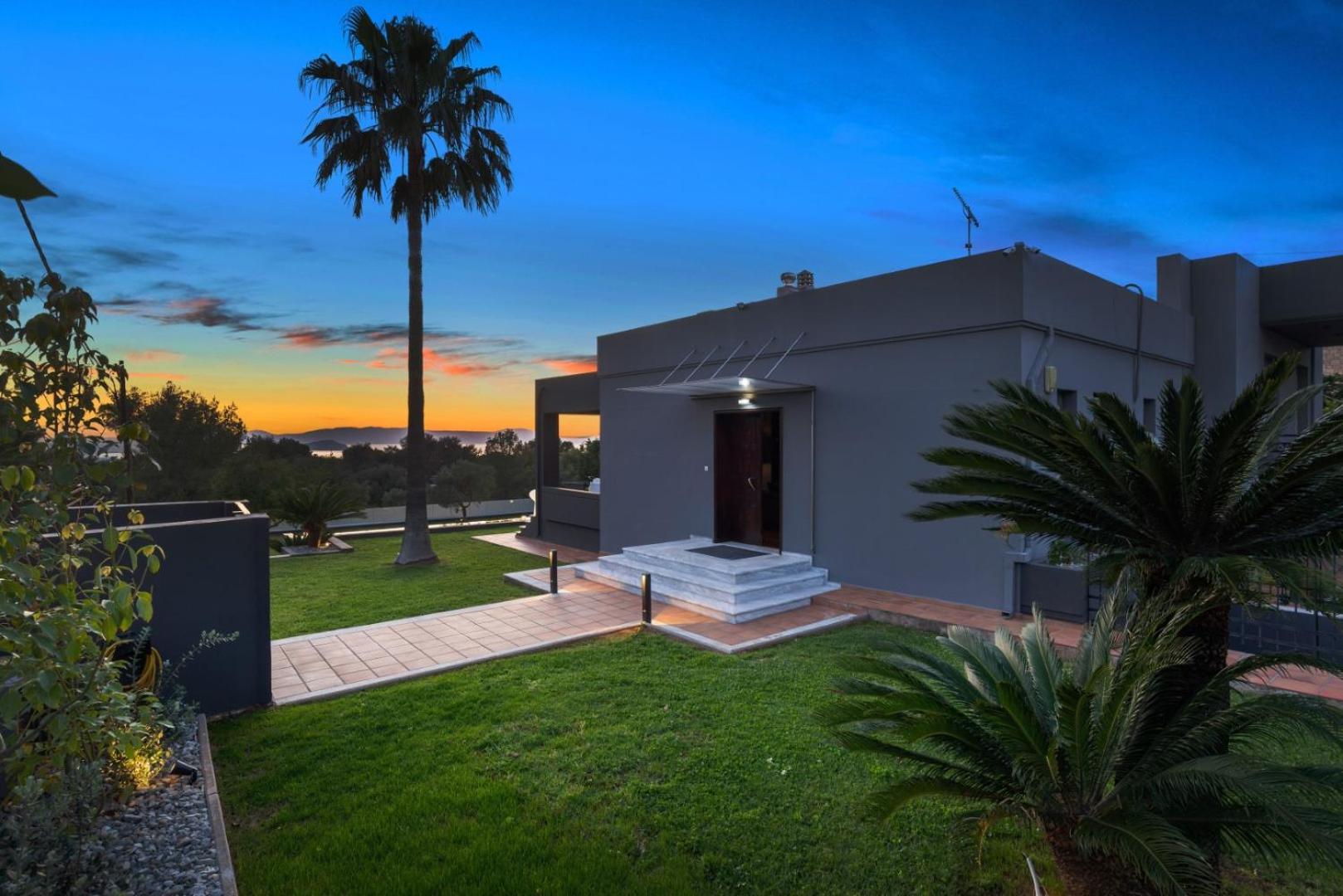Chania lux villa with Heated pool view 3