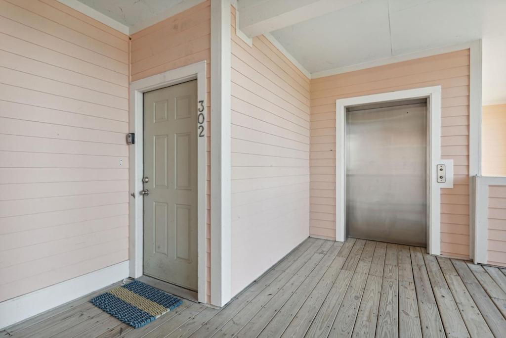 302 OPV Top Floor Ocean Views Penthouse view 5