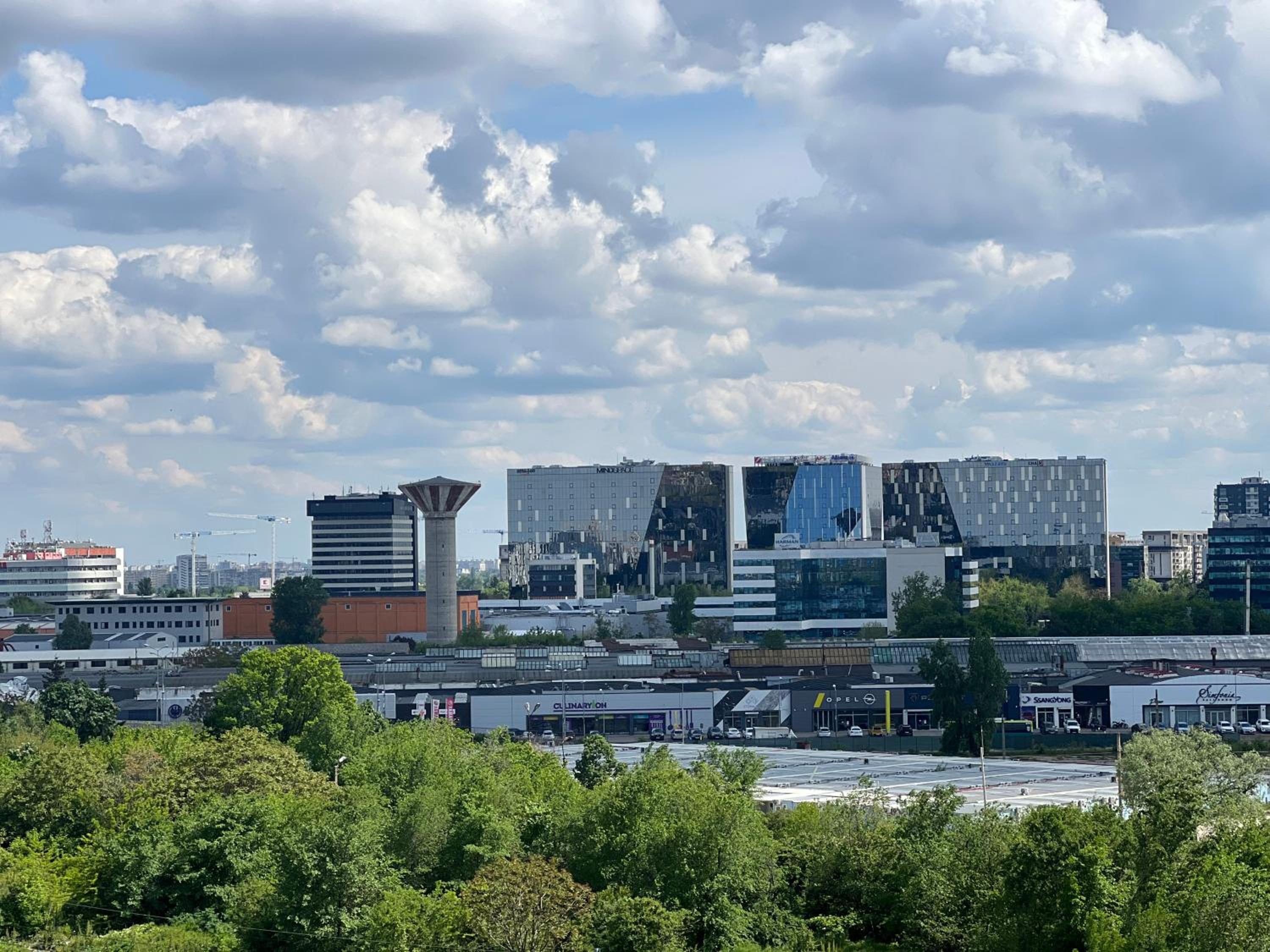 Hotel Pipera onix design - Image 1