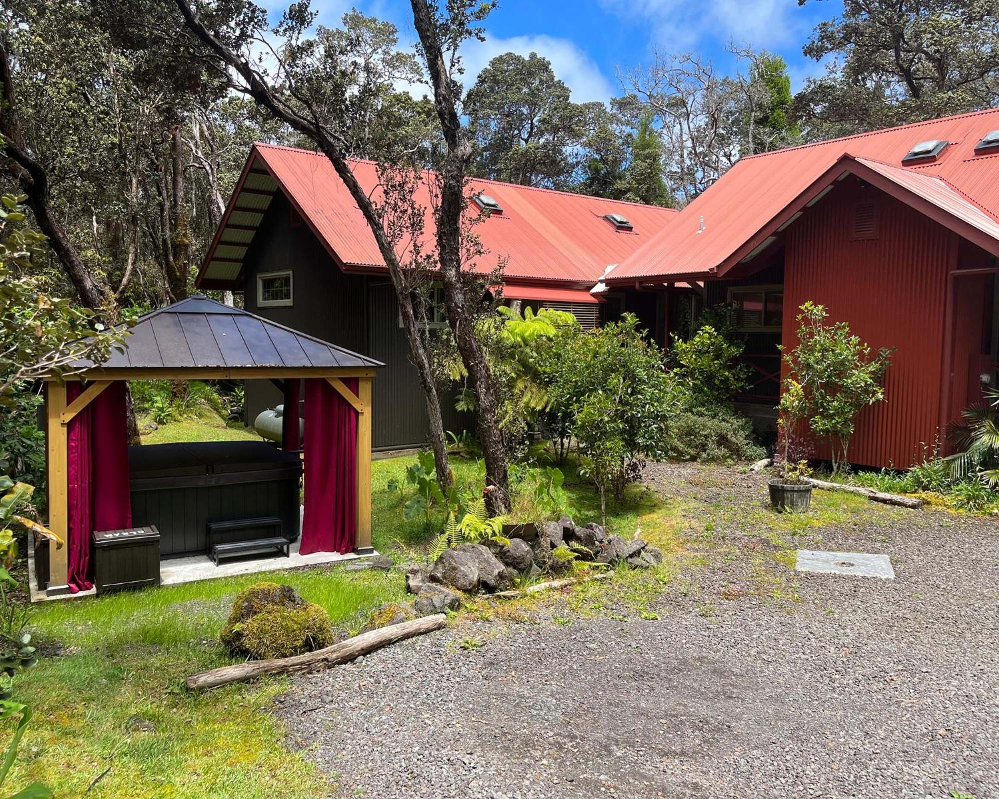 Volcano Village Estates