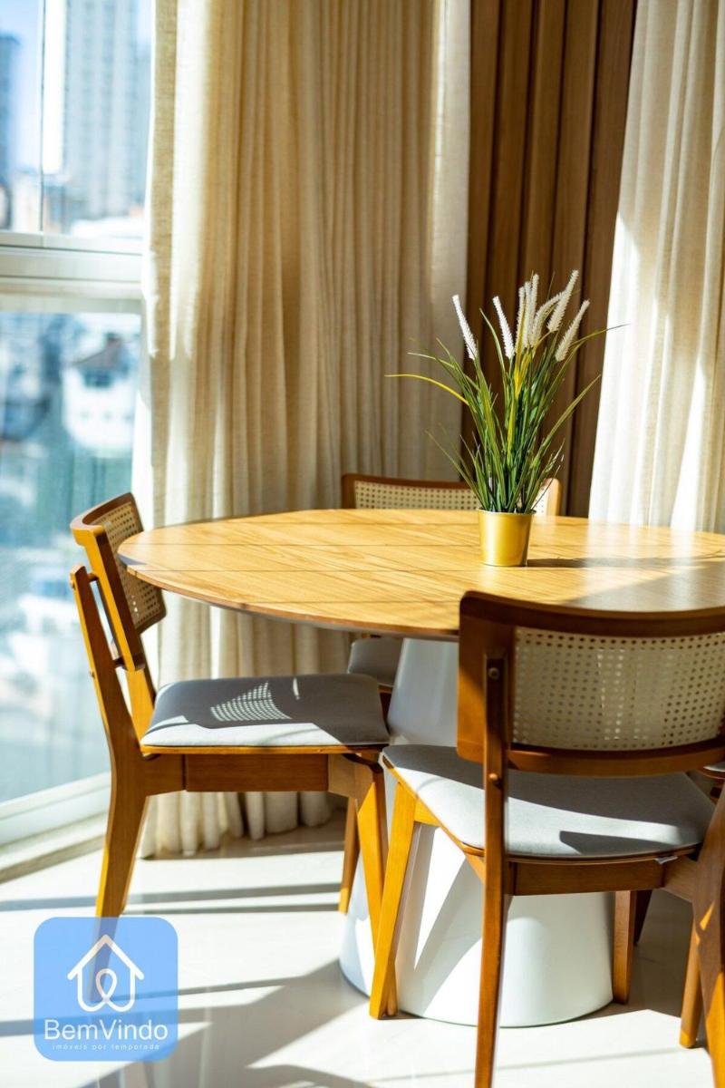 Apartamento de Alto Luxo no Cloc Marina.