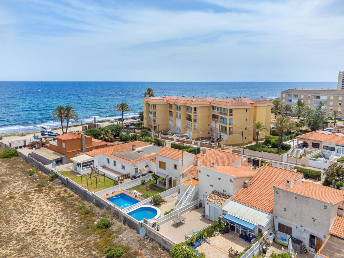 Beautiful house with sea views and private pool