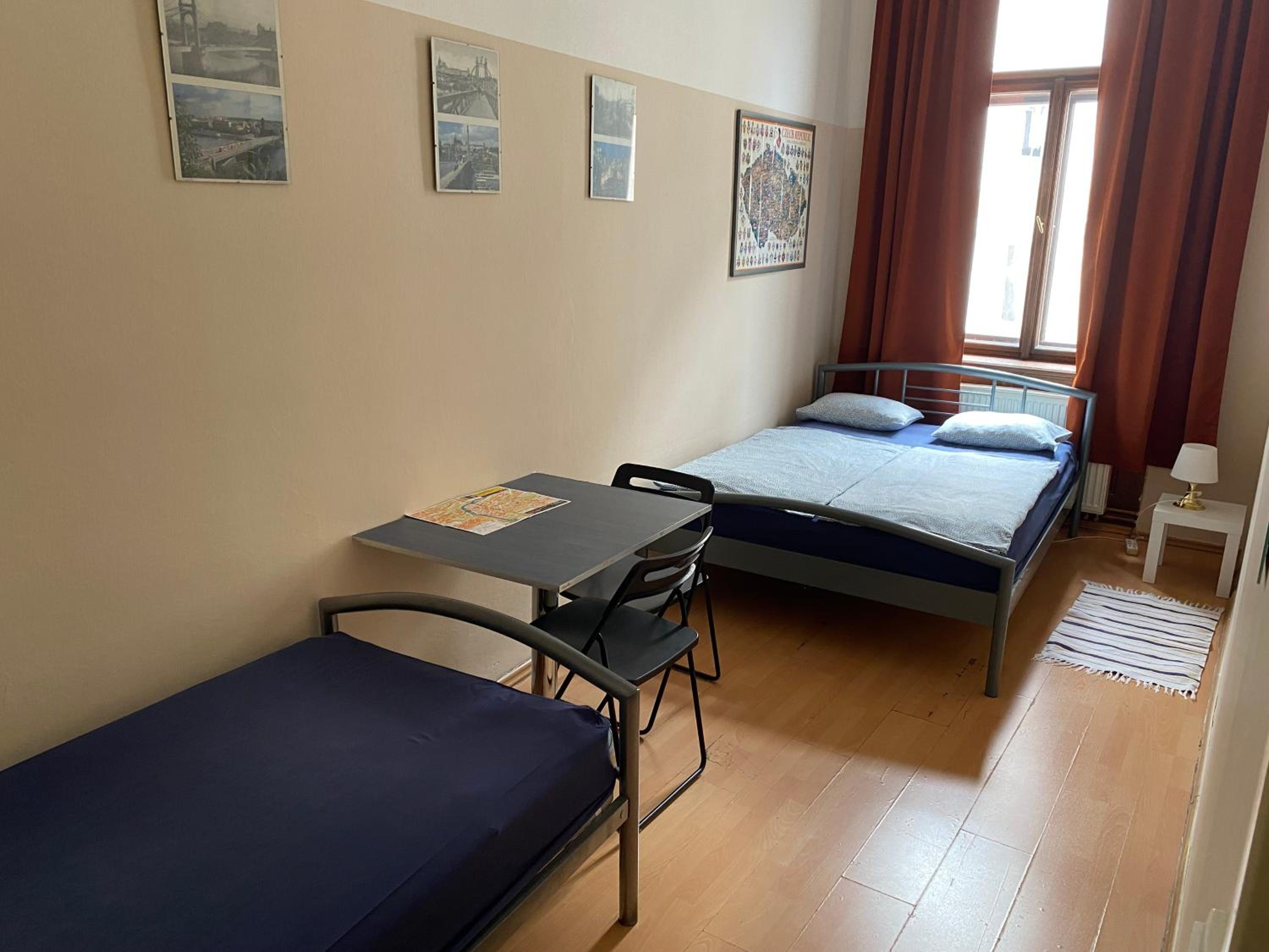 Hostel EMMA