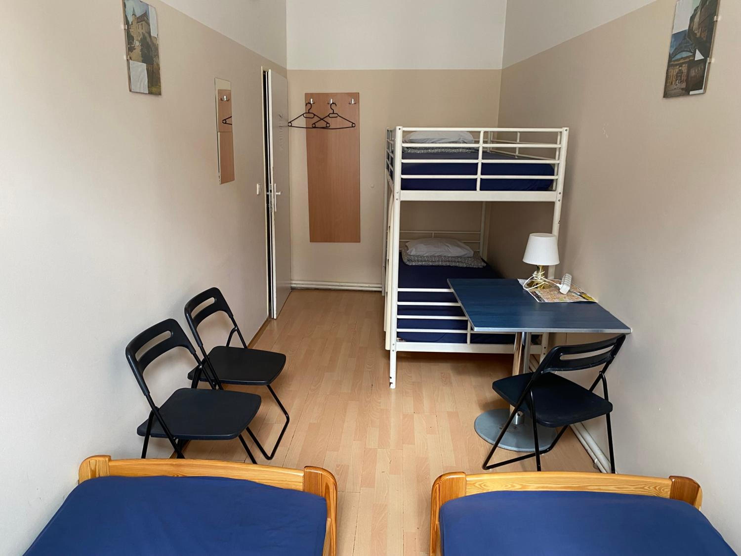 Hostel EMMA