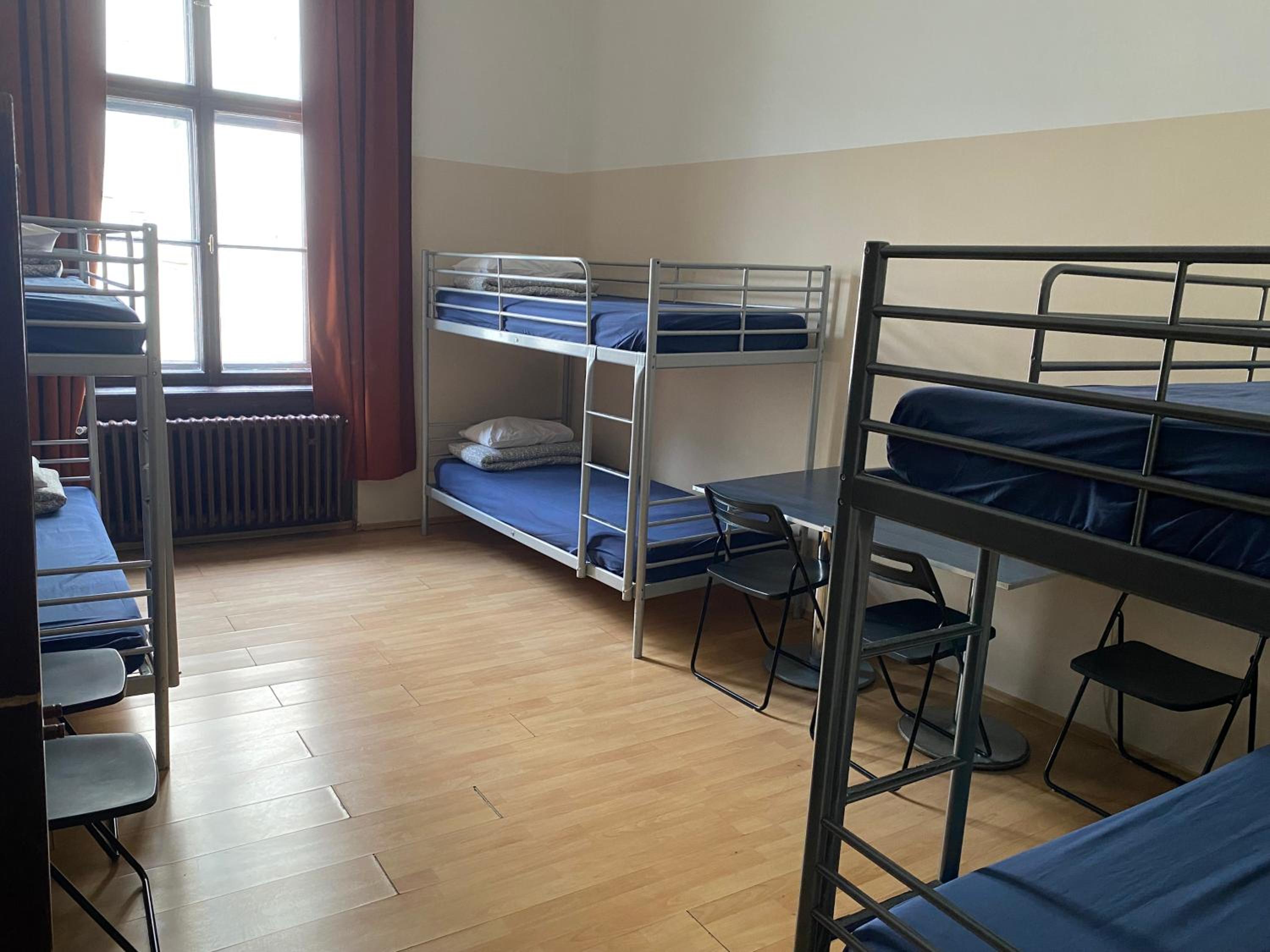 Hostel EMMA