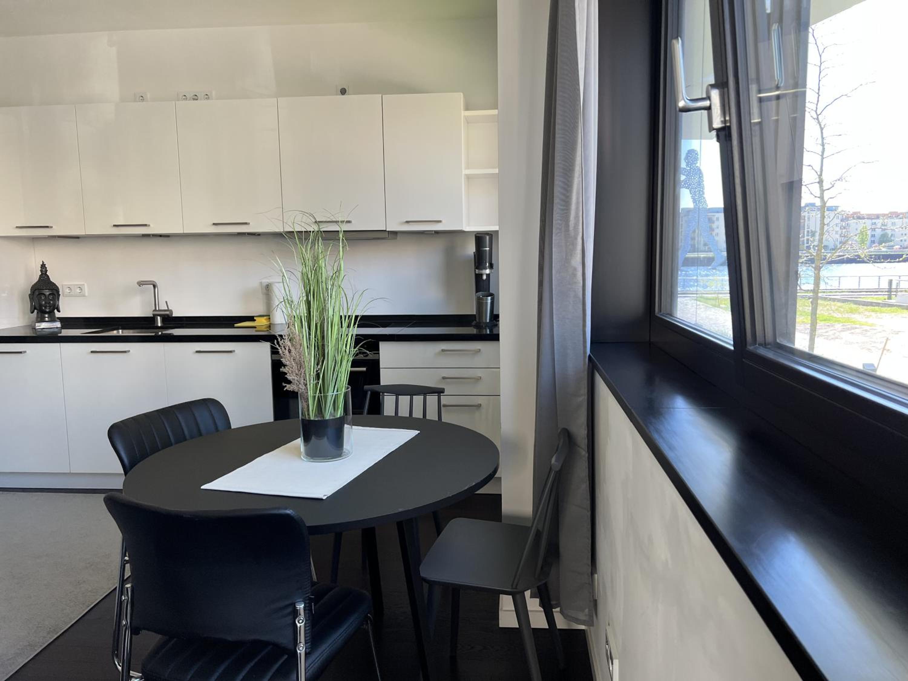 Luxury Waterfront Apartment