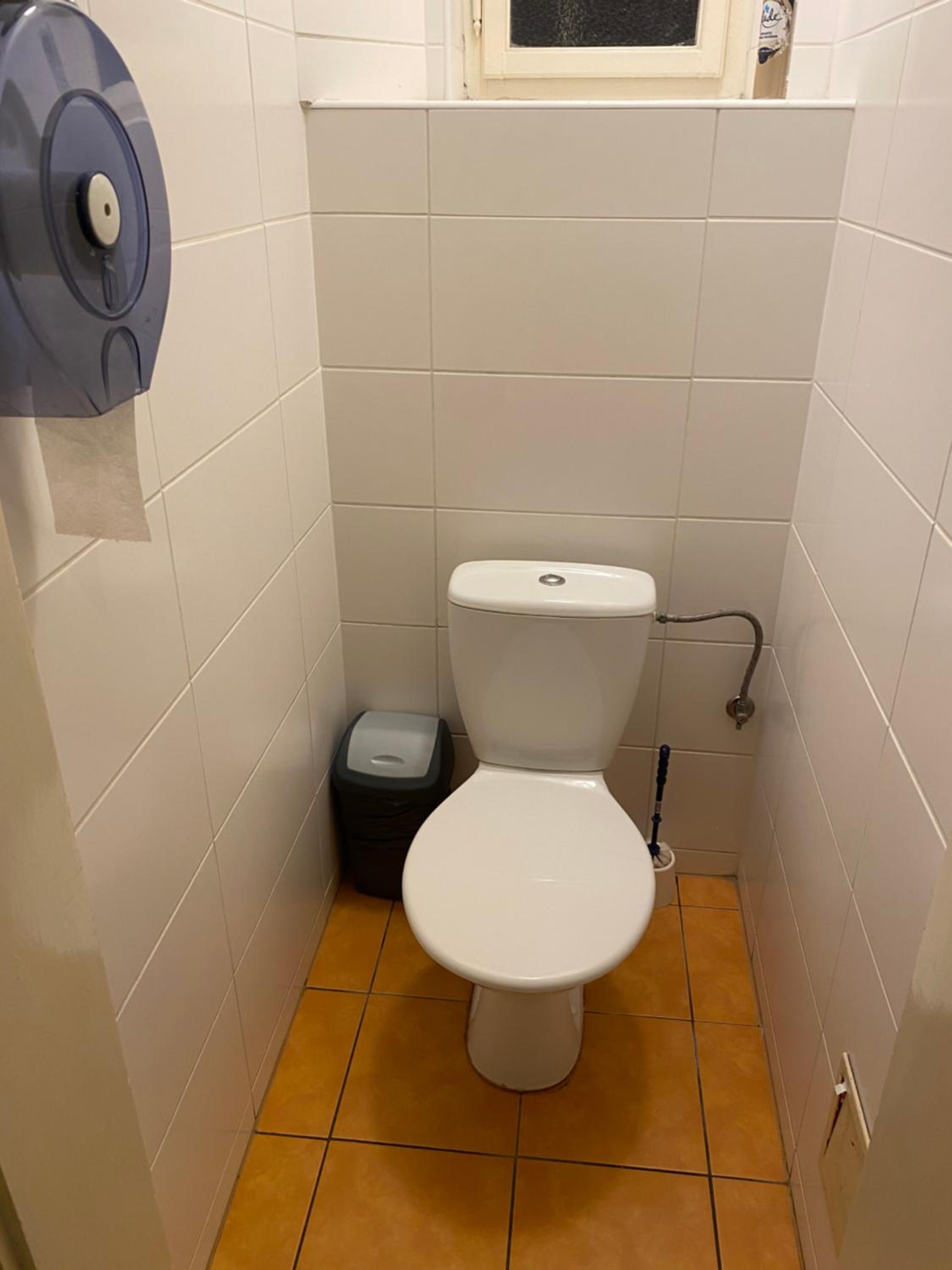 Hostel EMMA