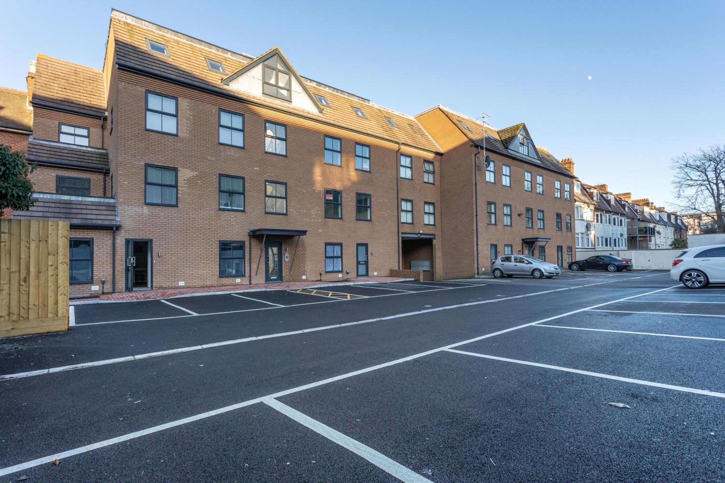 Lovely one bed duplex flat