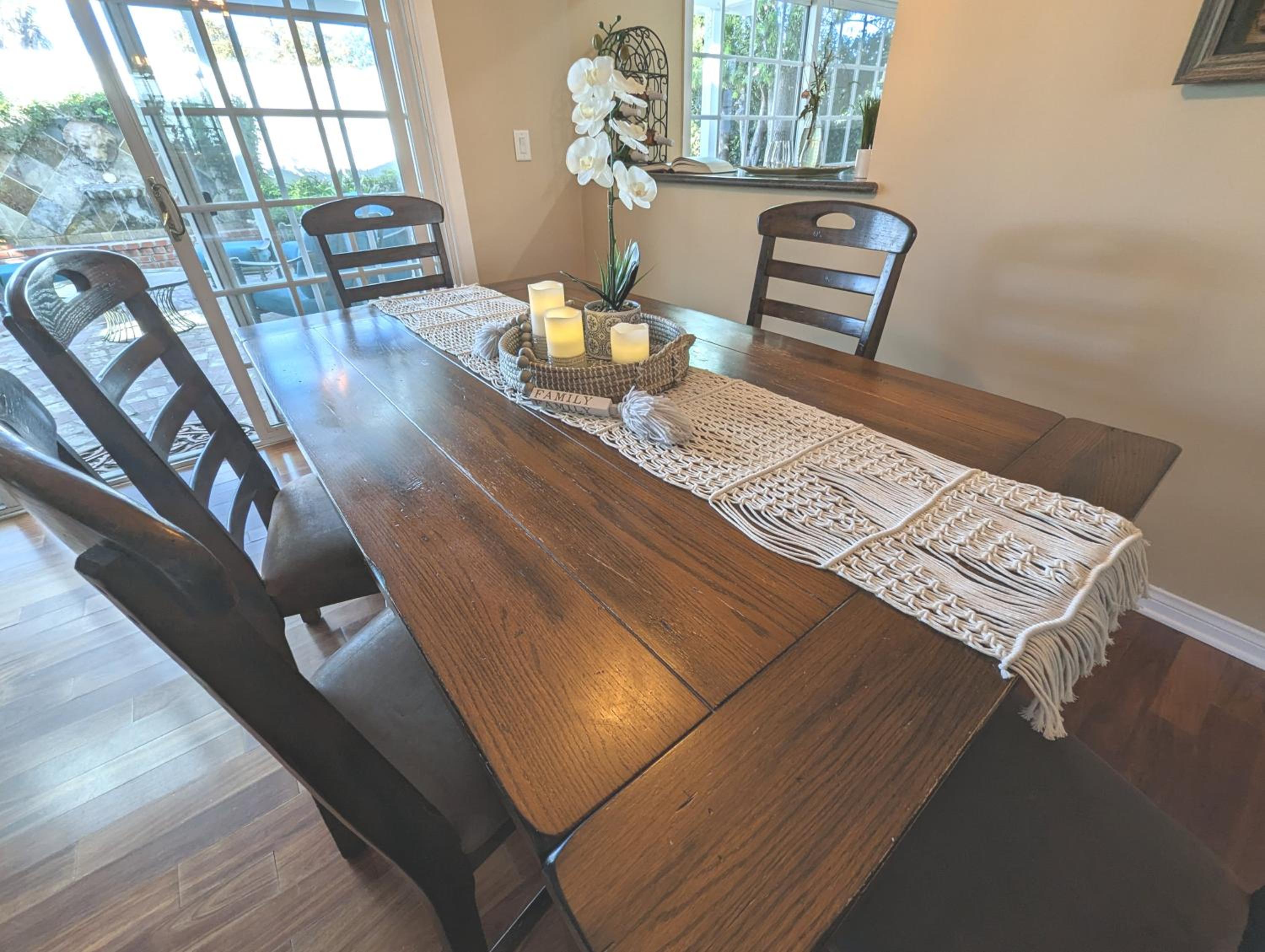 4 BR Encino Home w/ Amazing Yard, Near Everything - Property Image 16