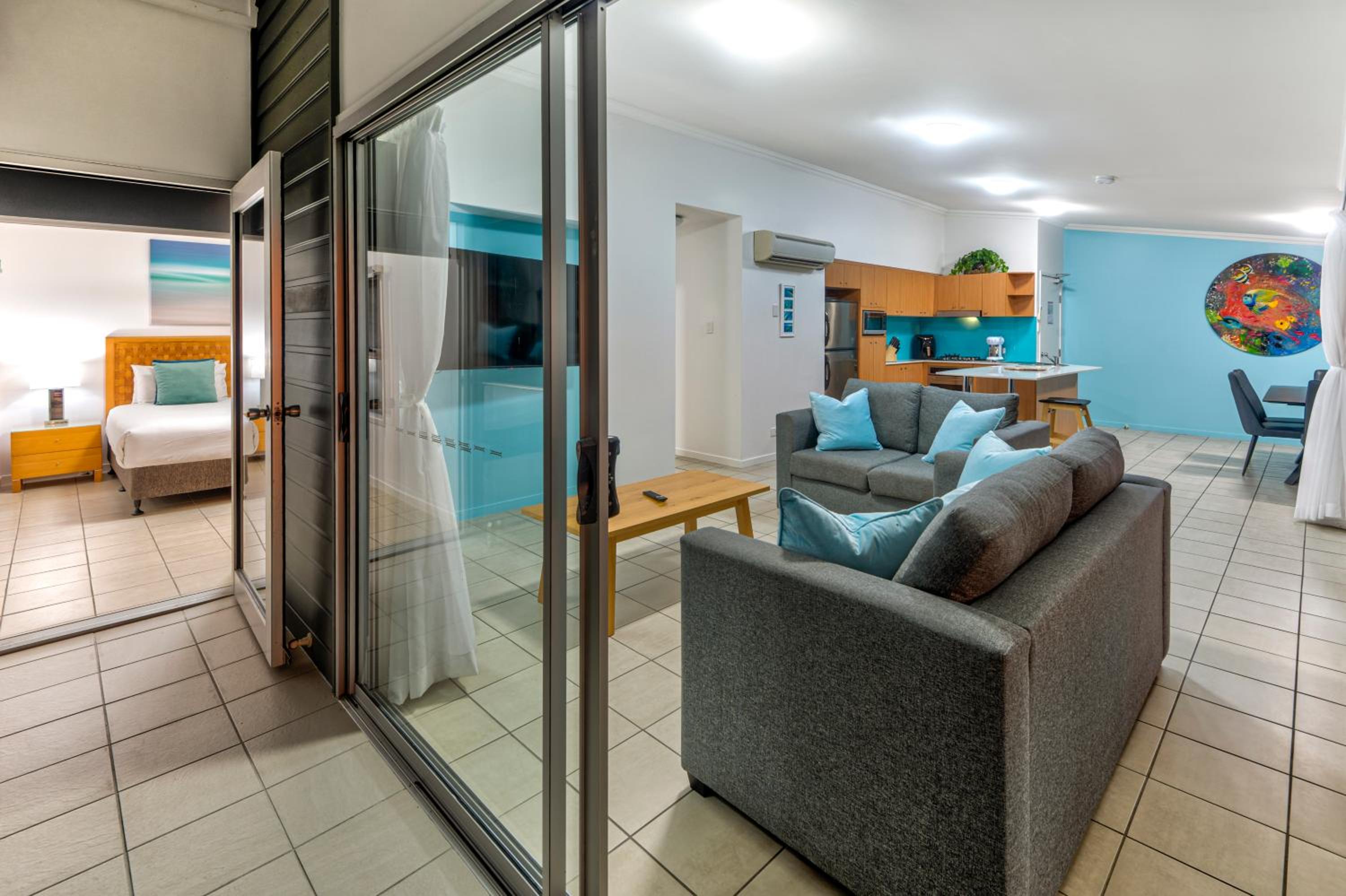 Oasis Apartments on Hamilton Island by HIHA
