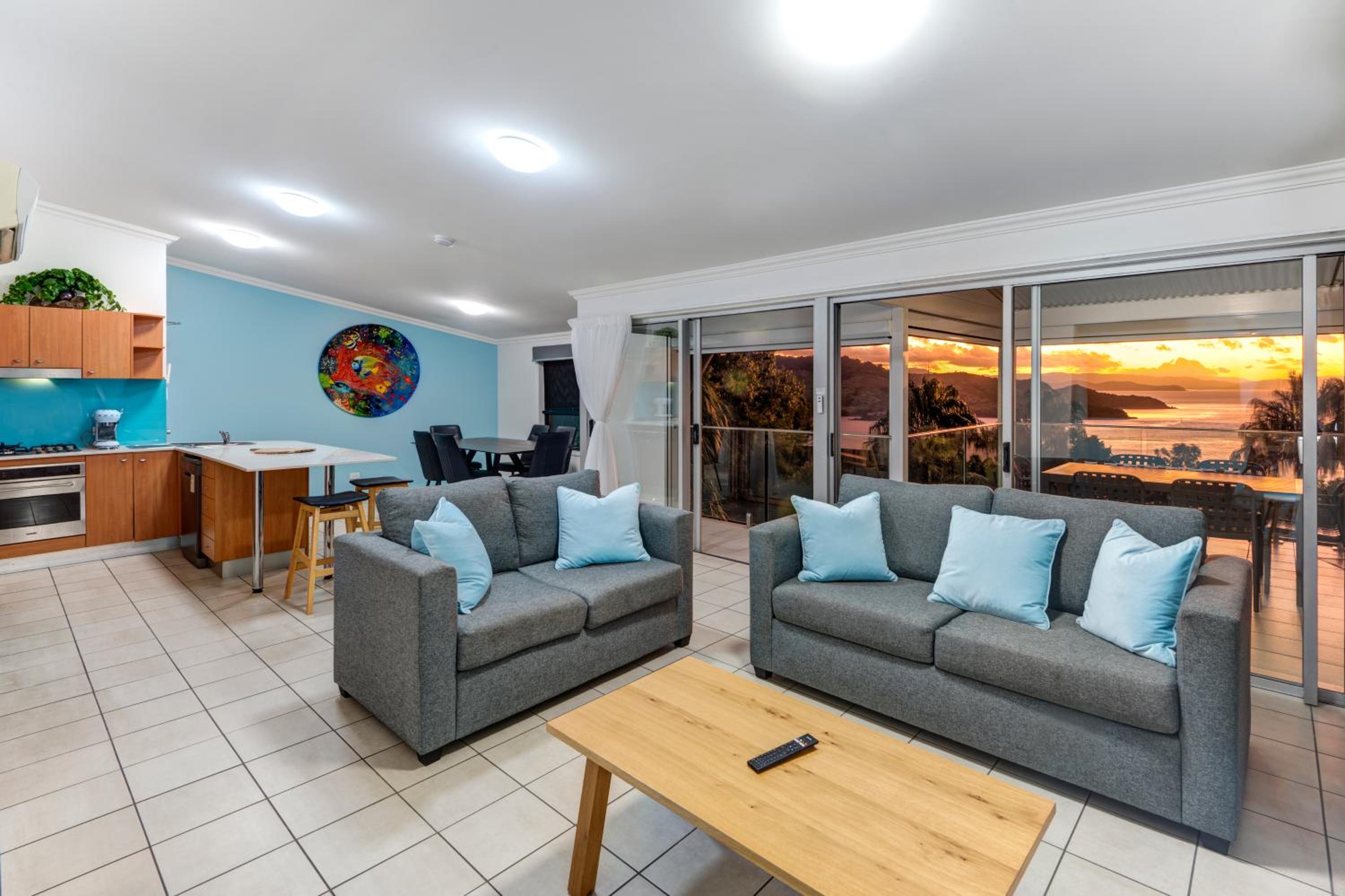 Oasis Apartments on Hamilton Island by HIHA