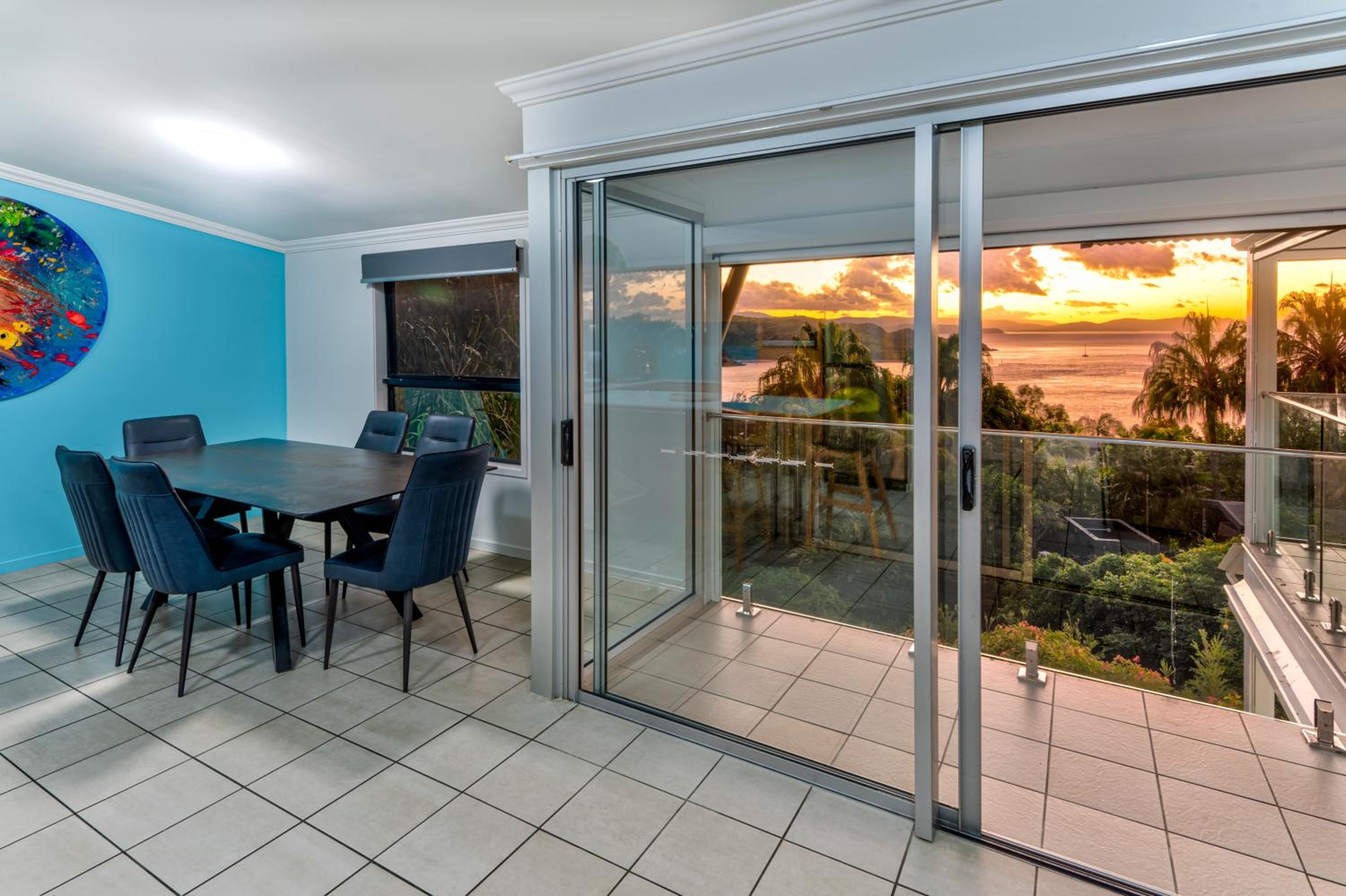 Oasis Apartments on Hamilton Island by HIHA