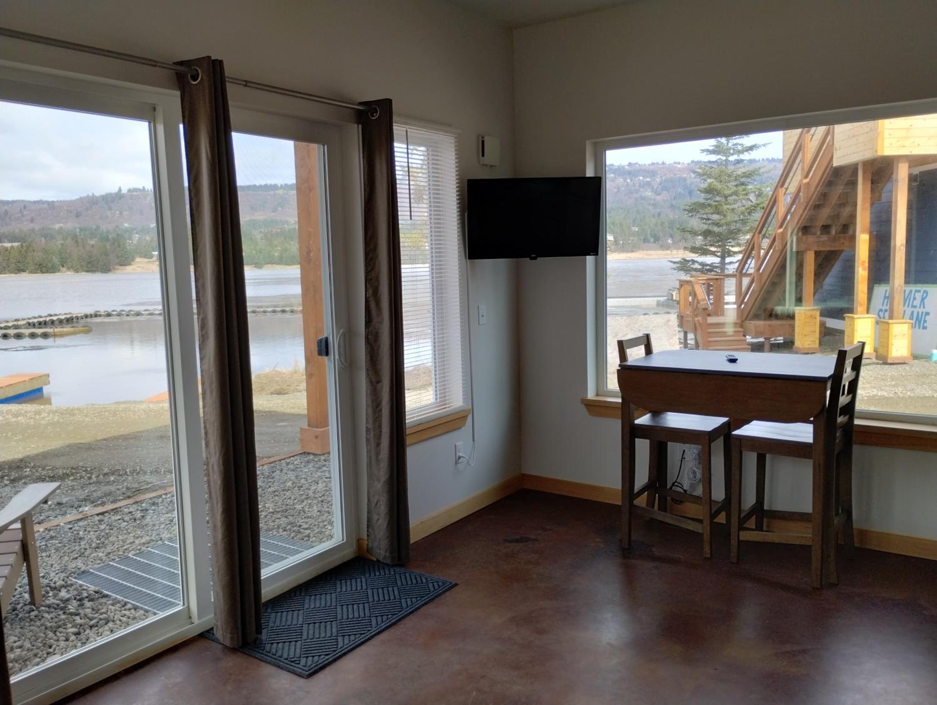 Fireweed Cabin - Homer Seaplane Base view 5