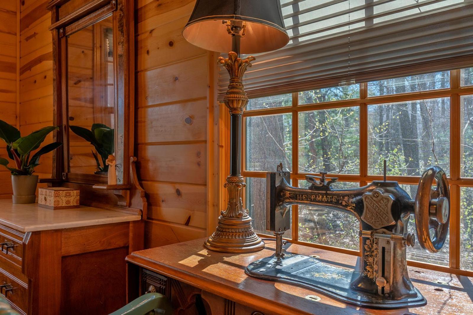 Cedarwood Lodge