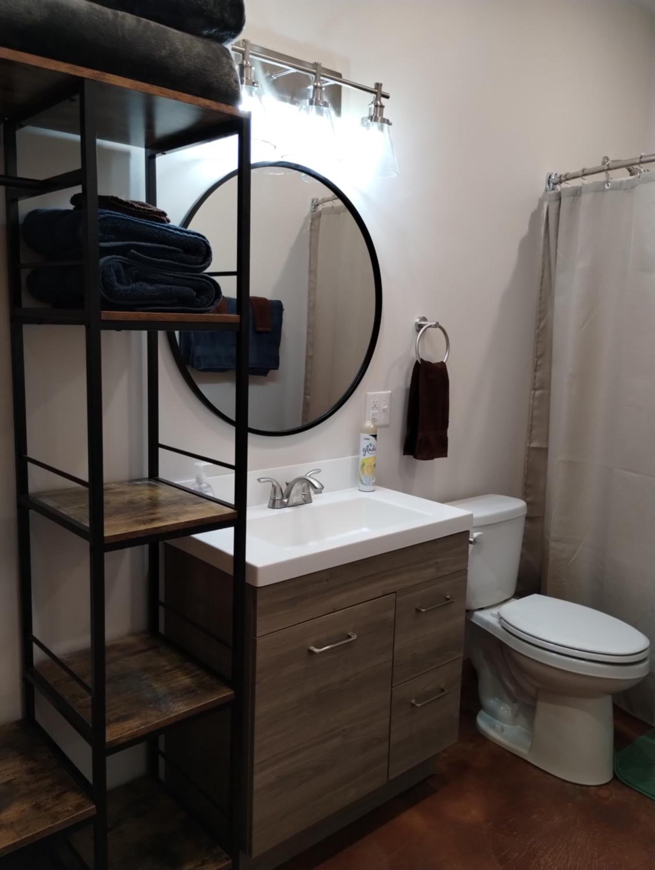 Homer Vacations - Leisure Suite - Homer Seaplane Base - Property Image 4