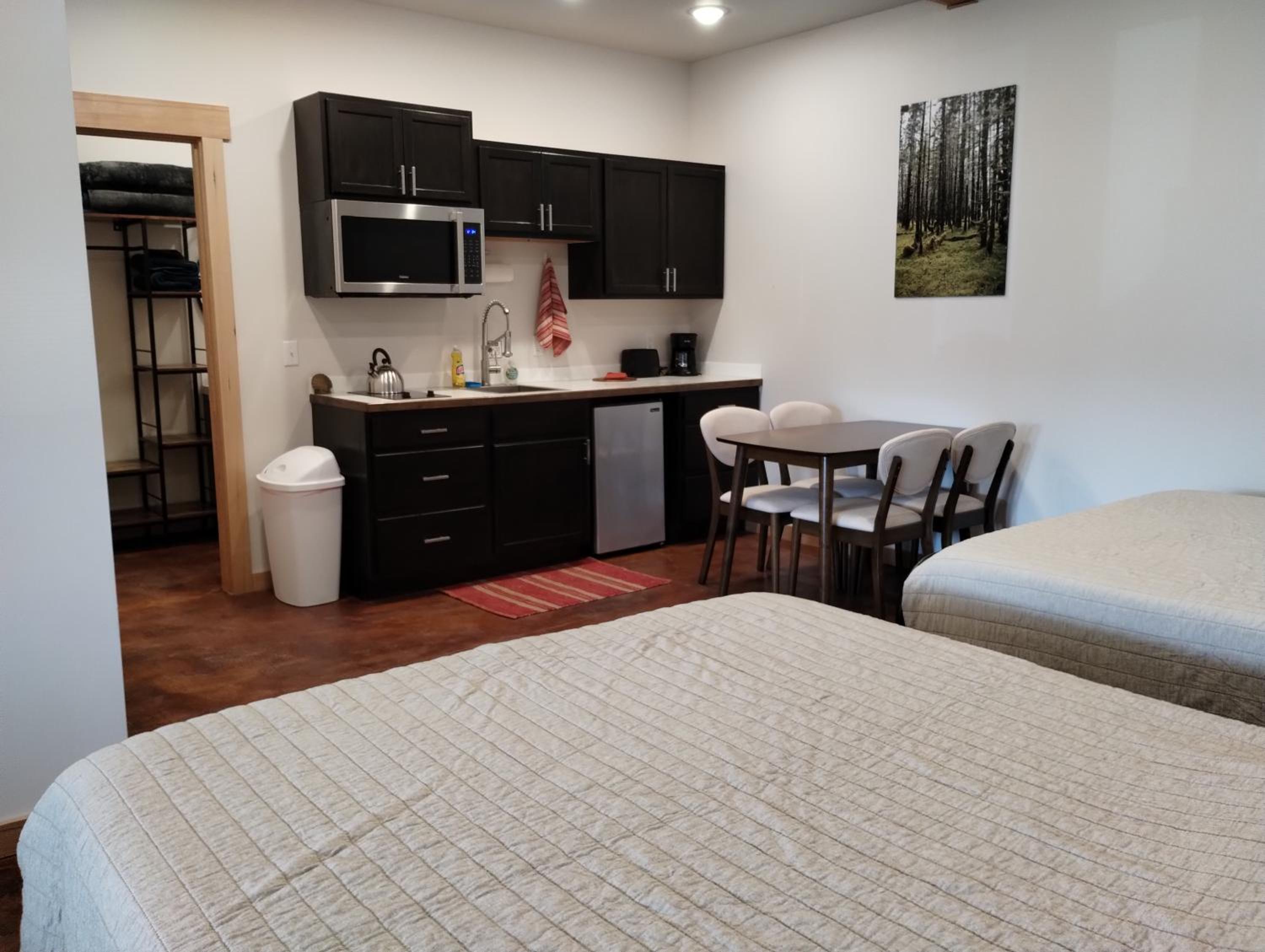 Homer Vacations - Leisure Suite - Homer Seaplane Base - Property Image 19