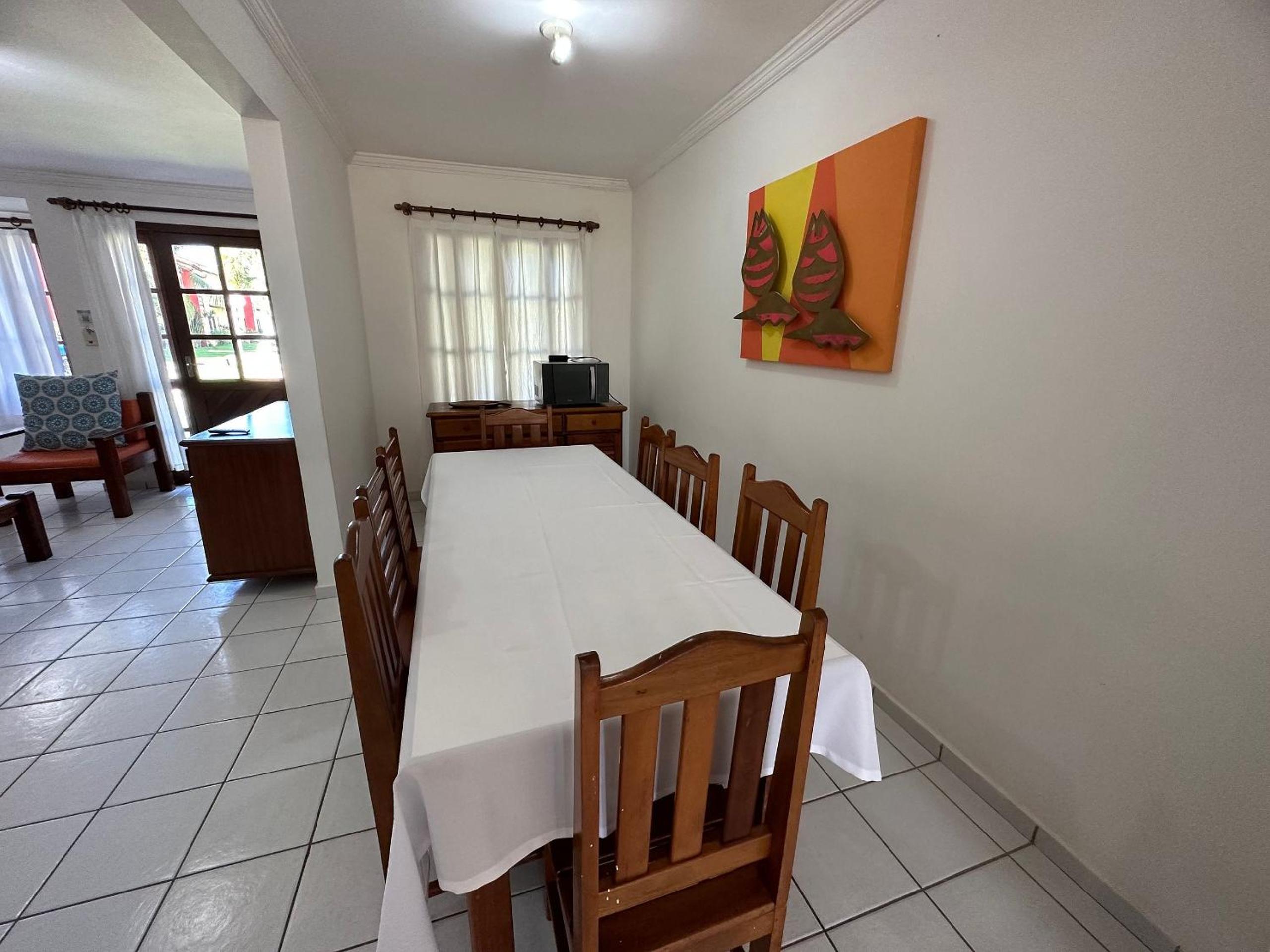Casas com 2 ou 3 suítes no Residencial Jerusalem 2,frente mar em Coroa Vermelha (BA), condomíonio com piscina, sauna e portaria 24hrs atravessou a rua está