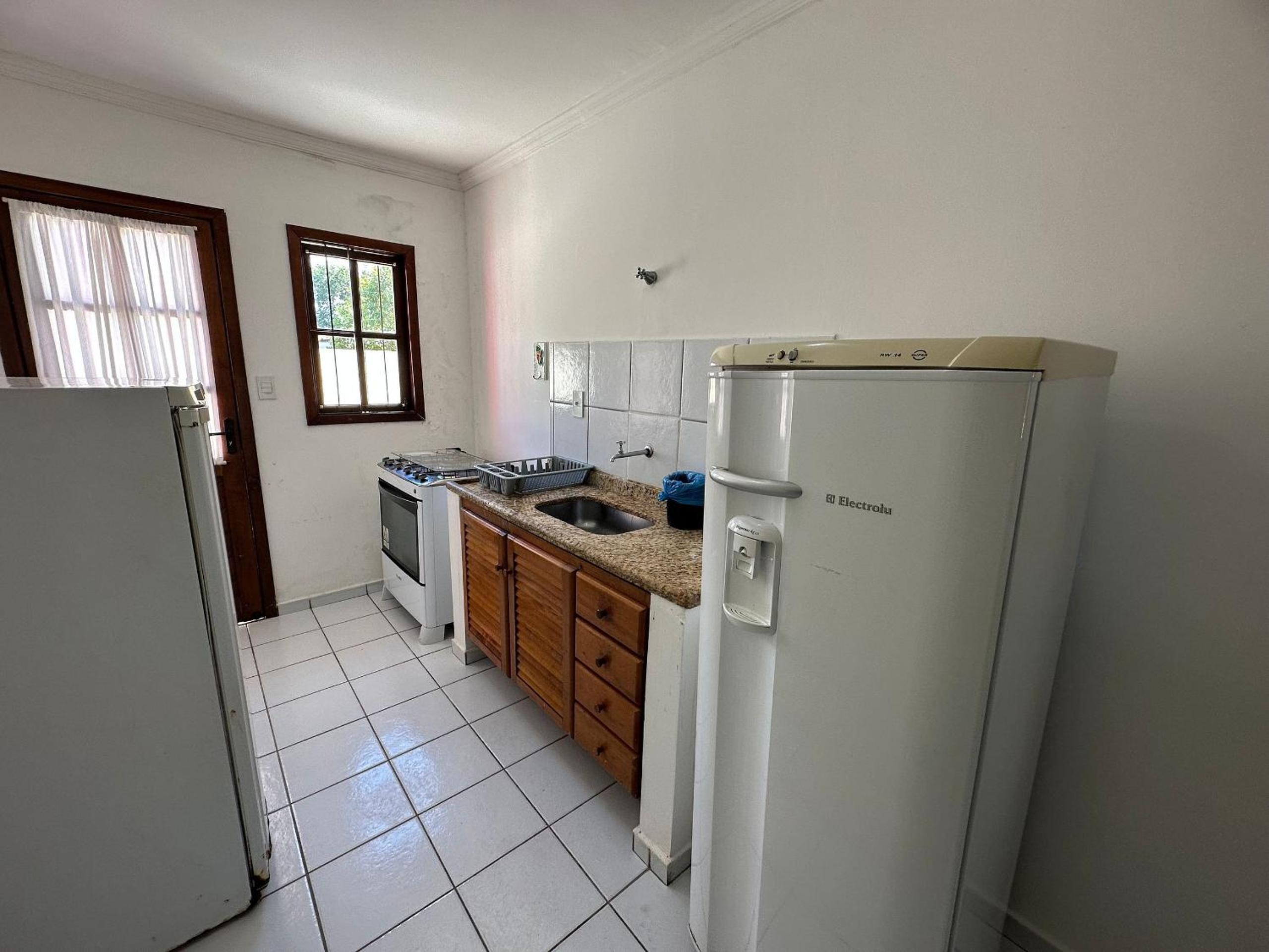 Casas com 2 ou 3 suítes no Residencial Jerusalem 2,frente mar em Coroa Vermelha (BA), condomíonio com piscina, sauna e portaria 24hrs atravessou a rua está