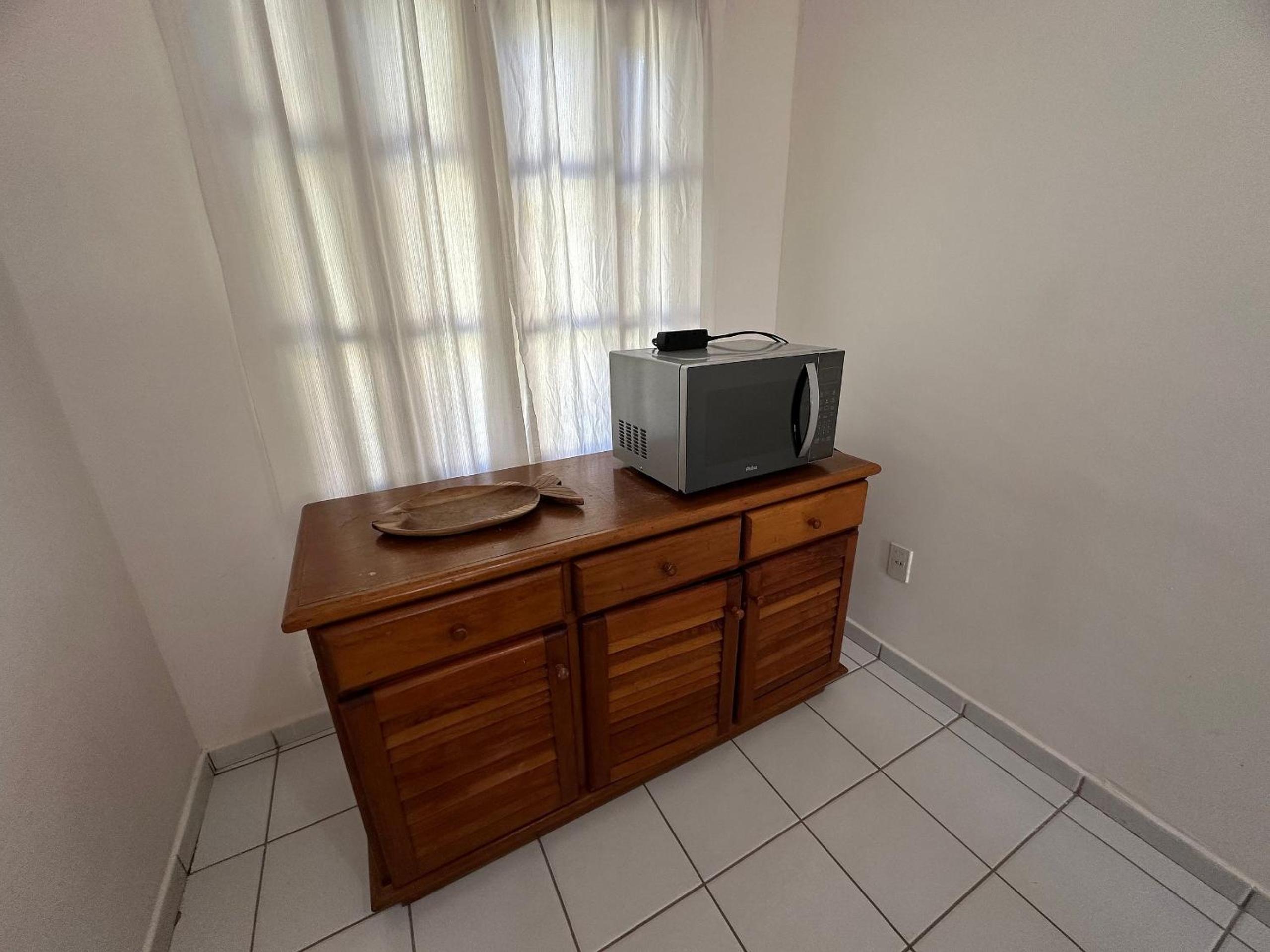 Casas com 2 ou 3 suítes no Residencial Jerusalem 2,frente mar em Coroa Vermelha (BA), condomíonio com piscina, sauna e portaria 24hrs atravessou a rua está