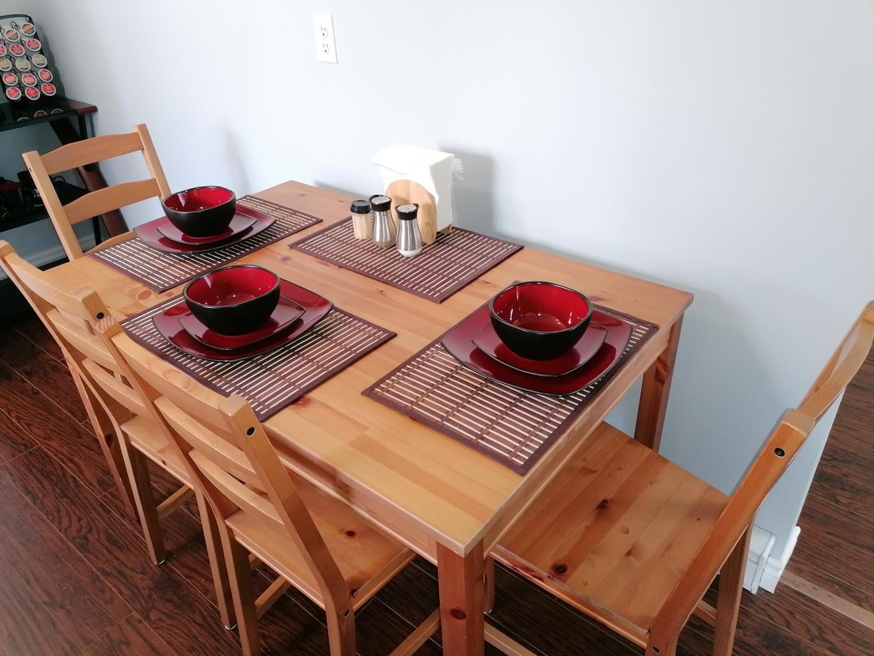 Two Bedroom Apartment Near St John's Airport, photo 26