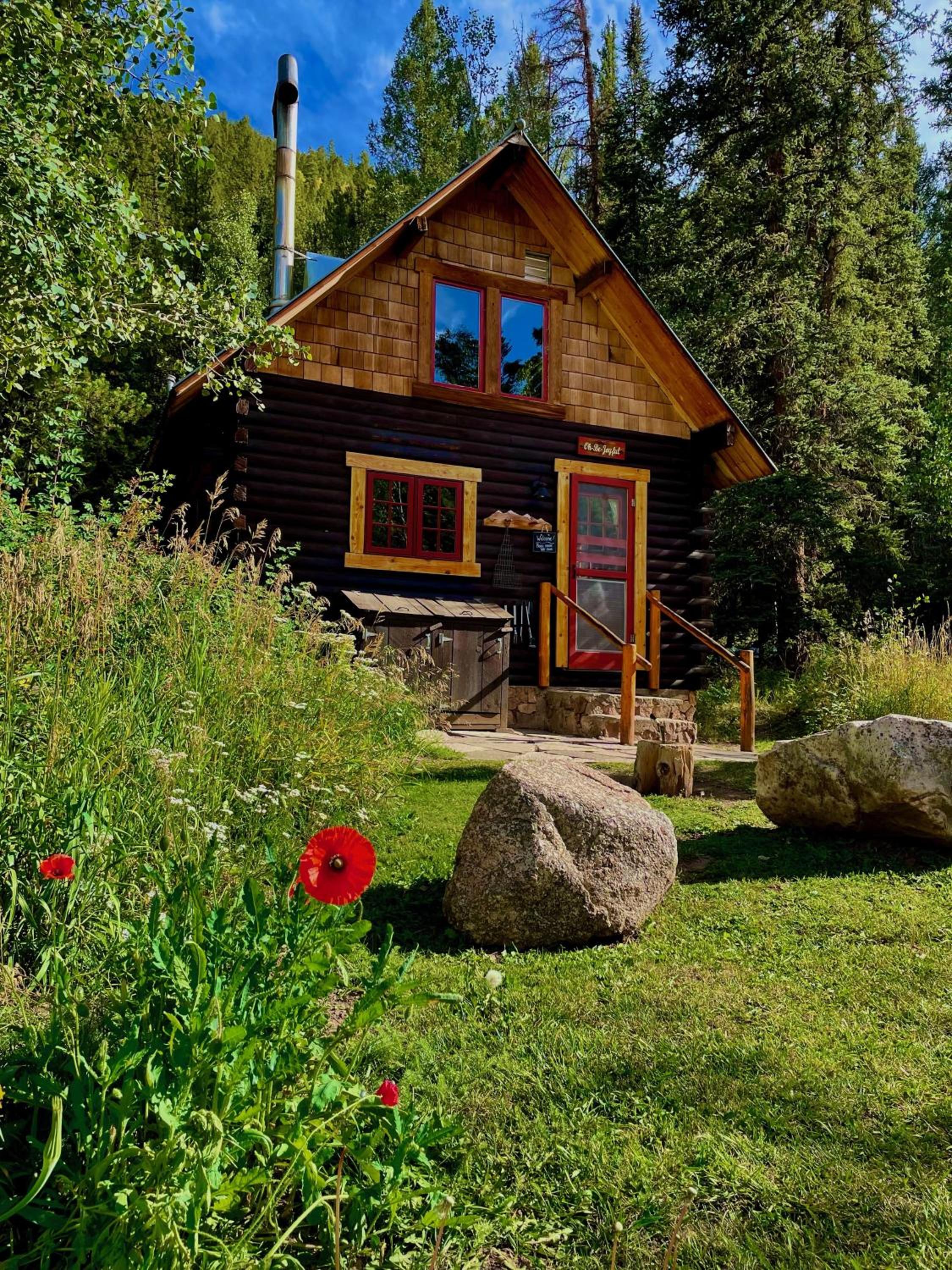 Pioneer Guest Cabins