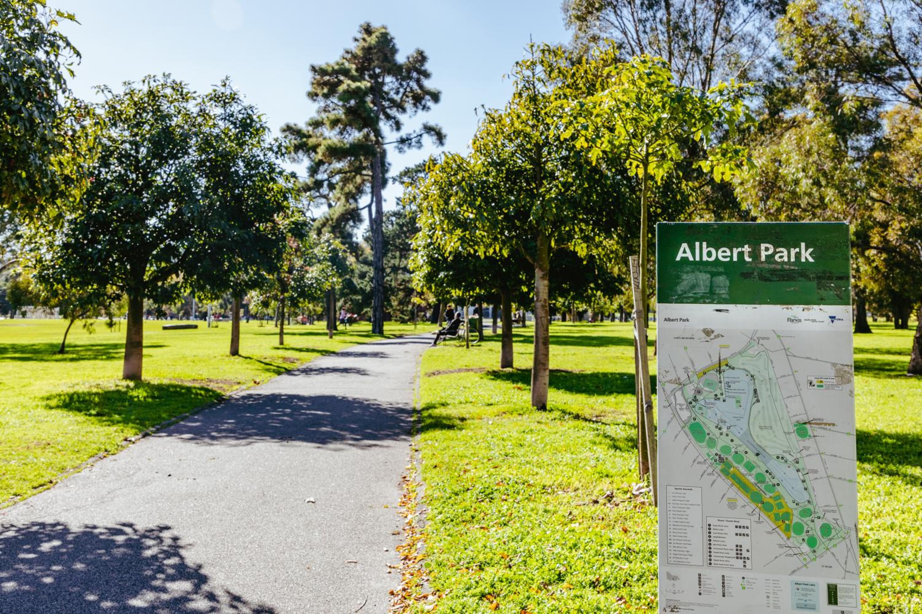 Spectacular views over Albert Park