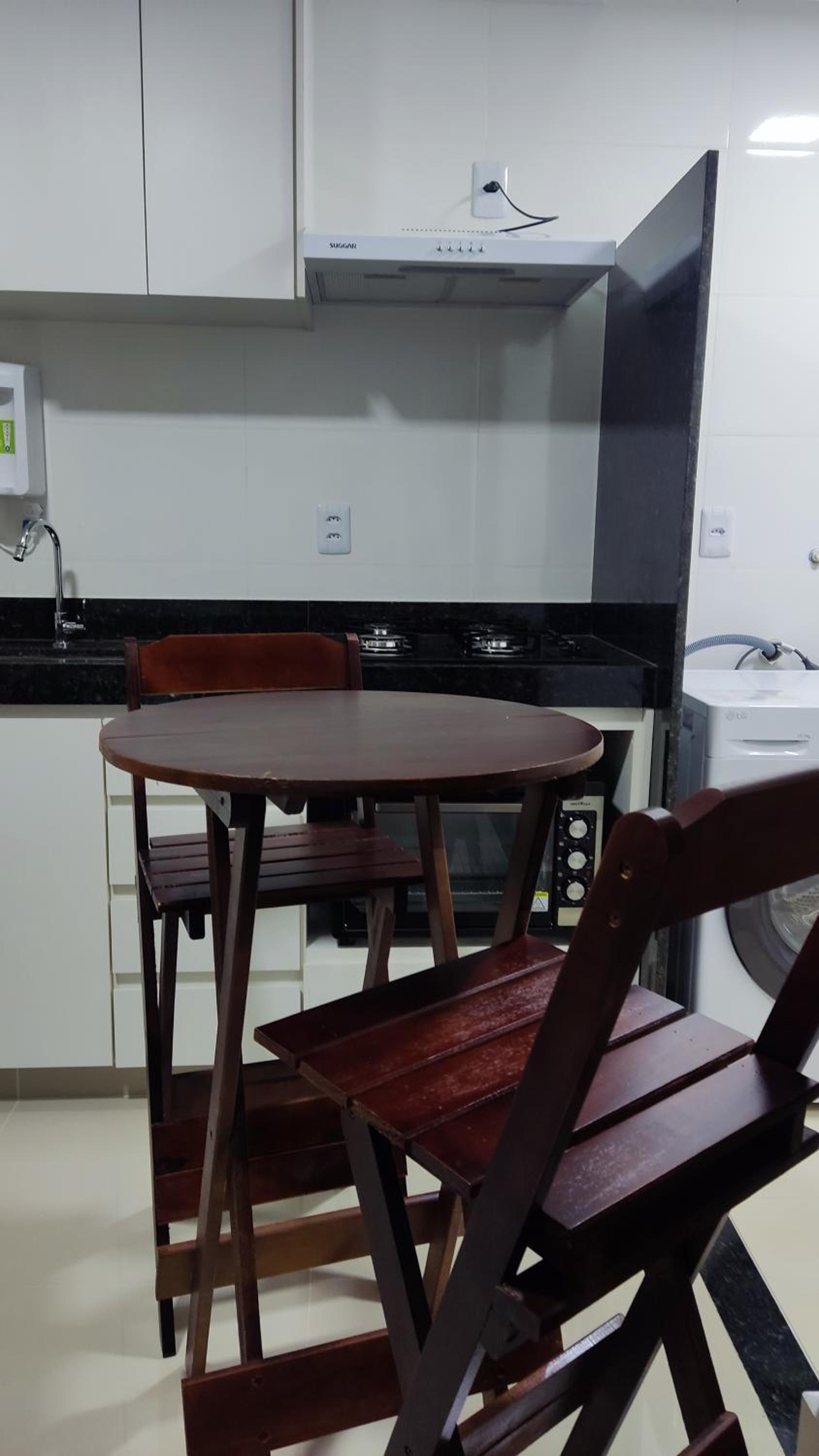 Compact house